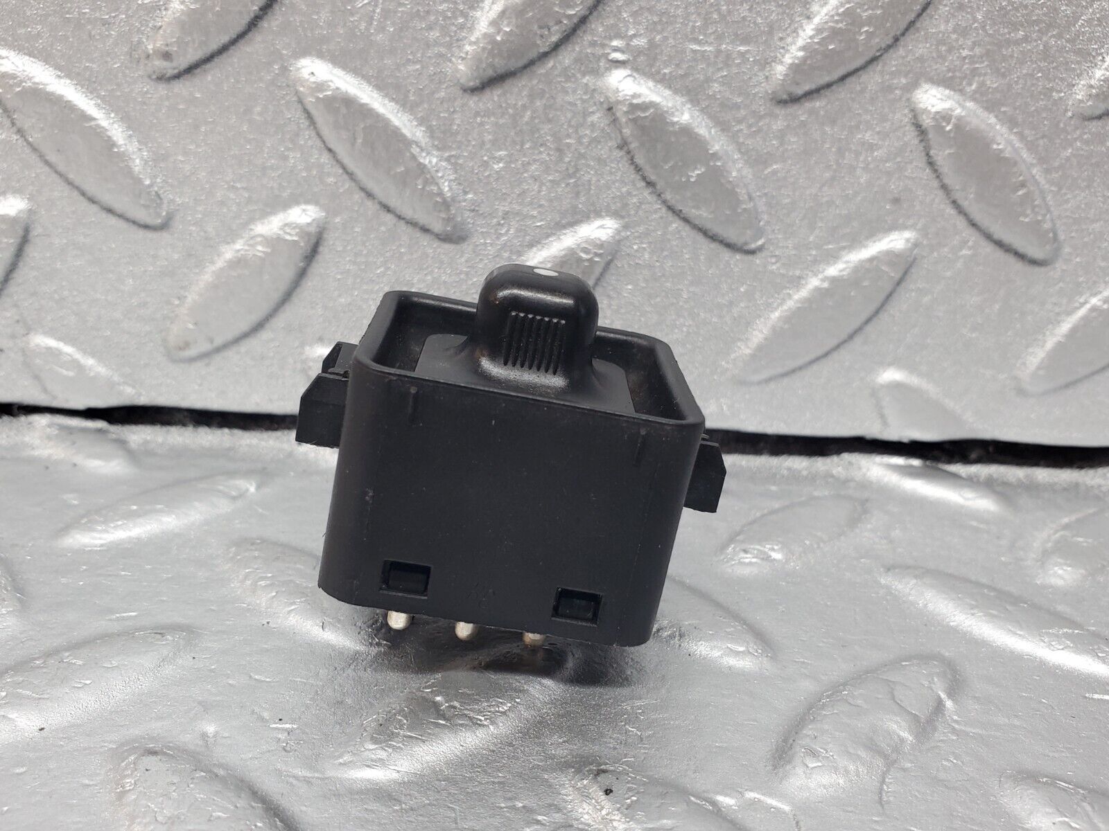 45663 Mercedes-Benz W126 420SE Electric Mirror Adjust Switch 1248201810