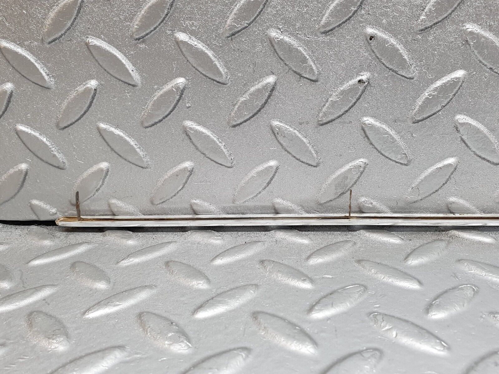 43470 Mercedes-Benz W108 280SE Left Door Card Chrome Trim