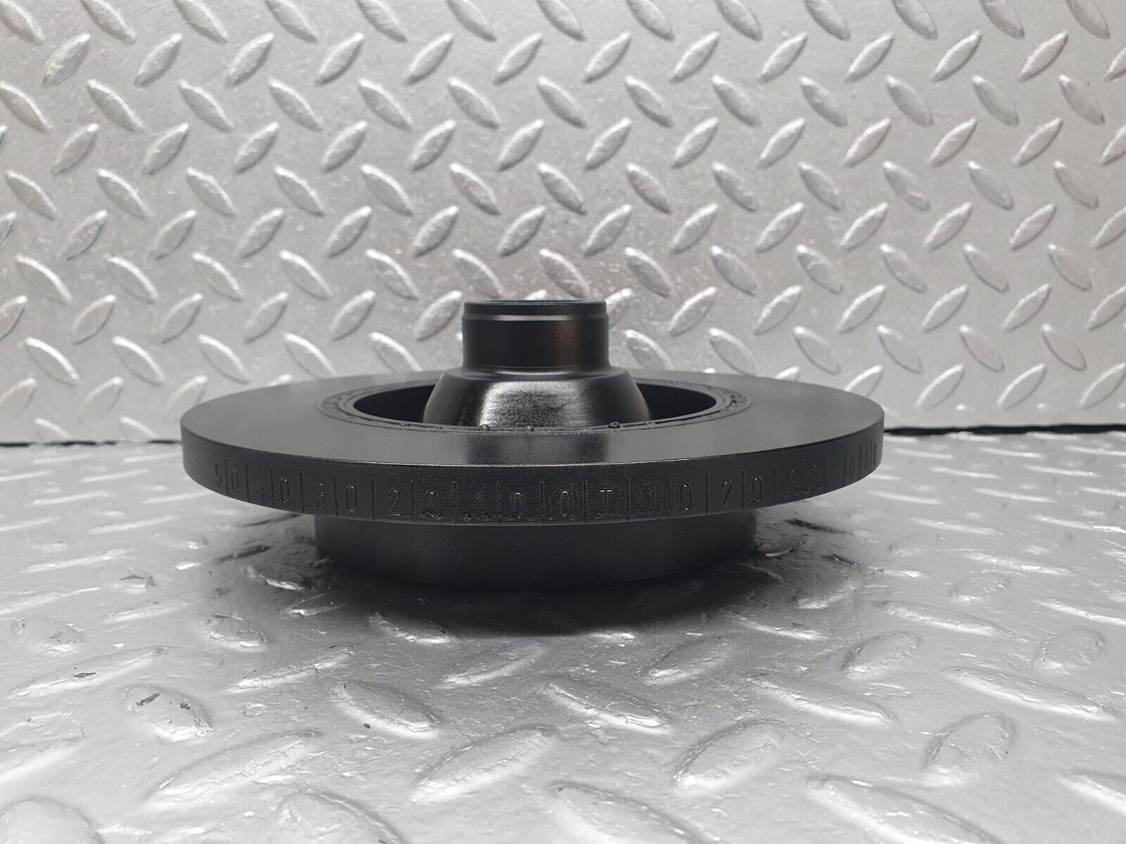 42466 Mercedes-Benz R129 320SL Coupe Crankshaft Vibration Damper 1040301703