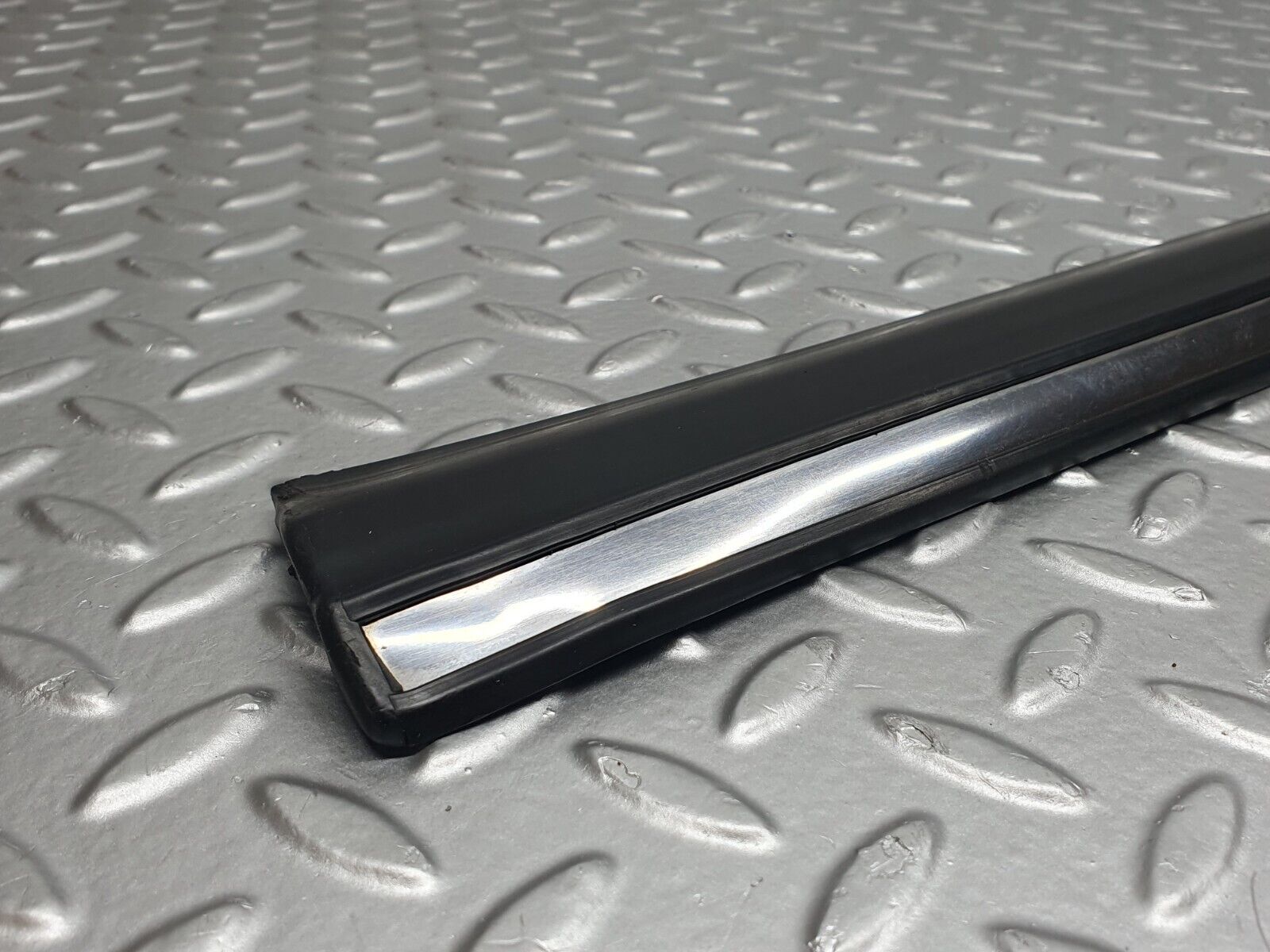 43922 Mercedes-Benz C123 230CE Coupe Left Door Lower Moulding Trim 1236903380