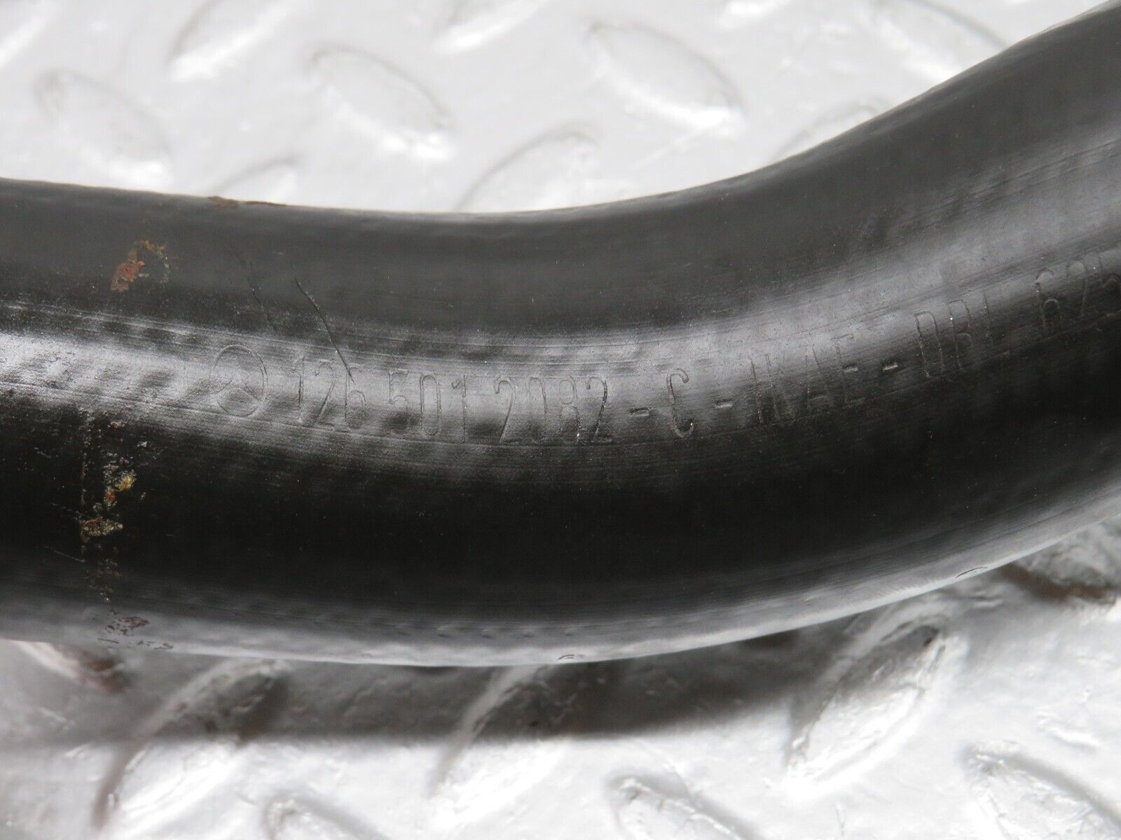 39178 Mercedes-Benz R107 500SL Radiator Hose Pipe 1265012082