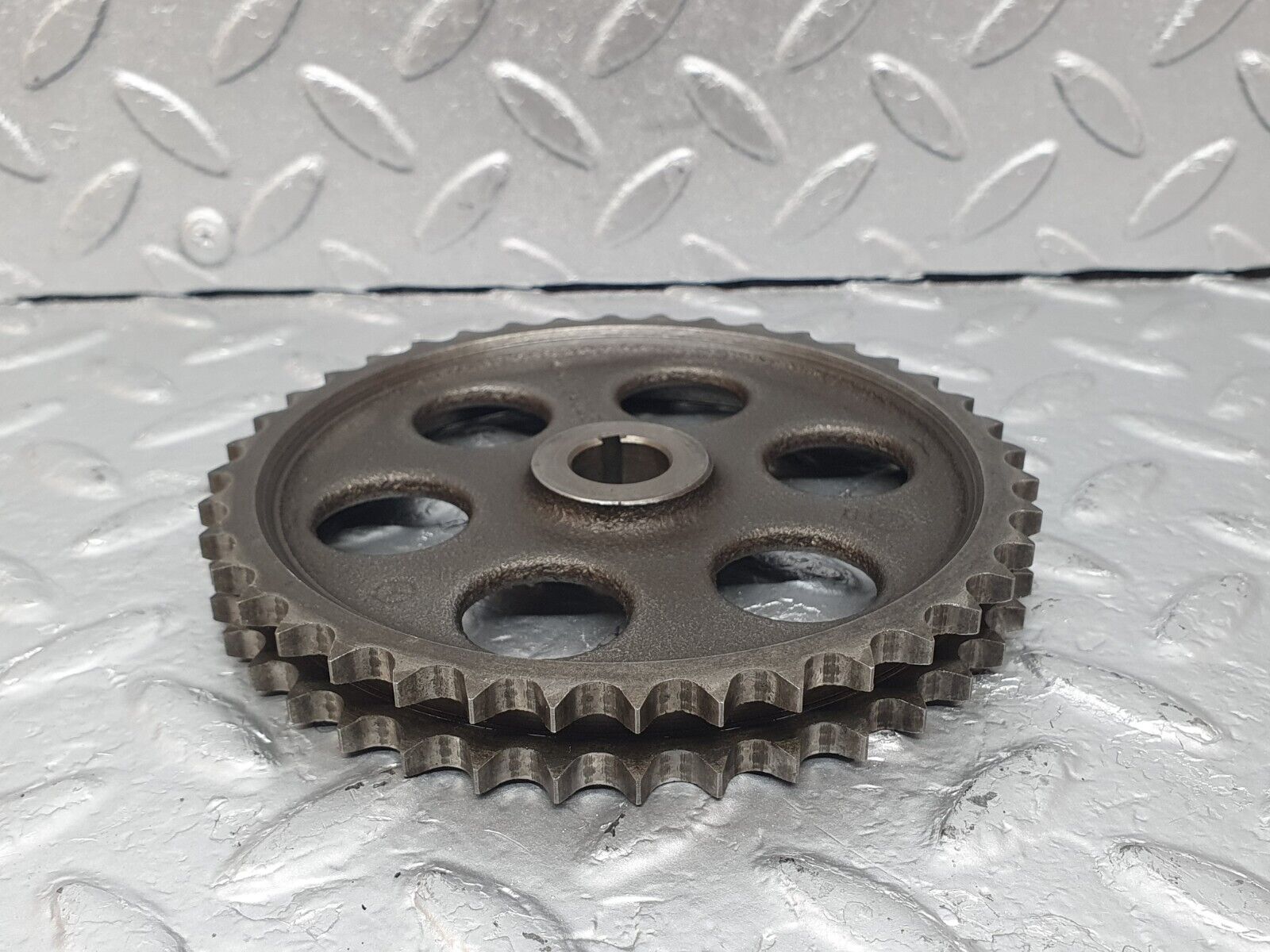 43291 Mercedes-Benz W108 280SE Intermediate Gear Sprocket 1270520202