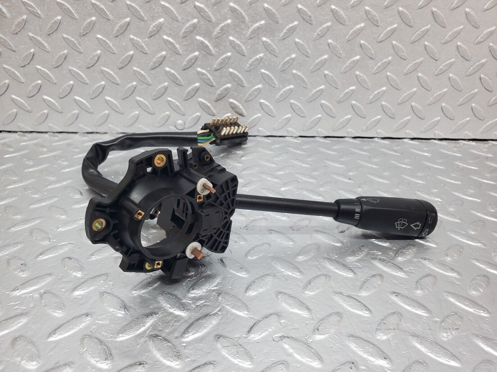 45777 Mercedes-Benz W126 420SE Indicator Wiper Stalk