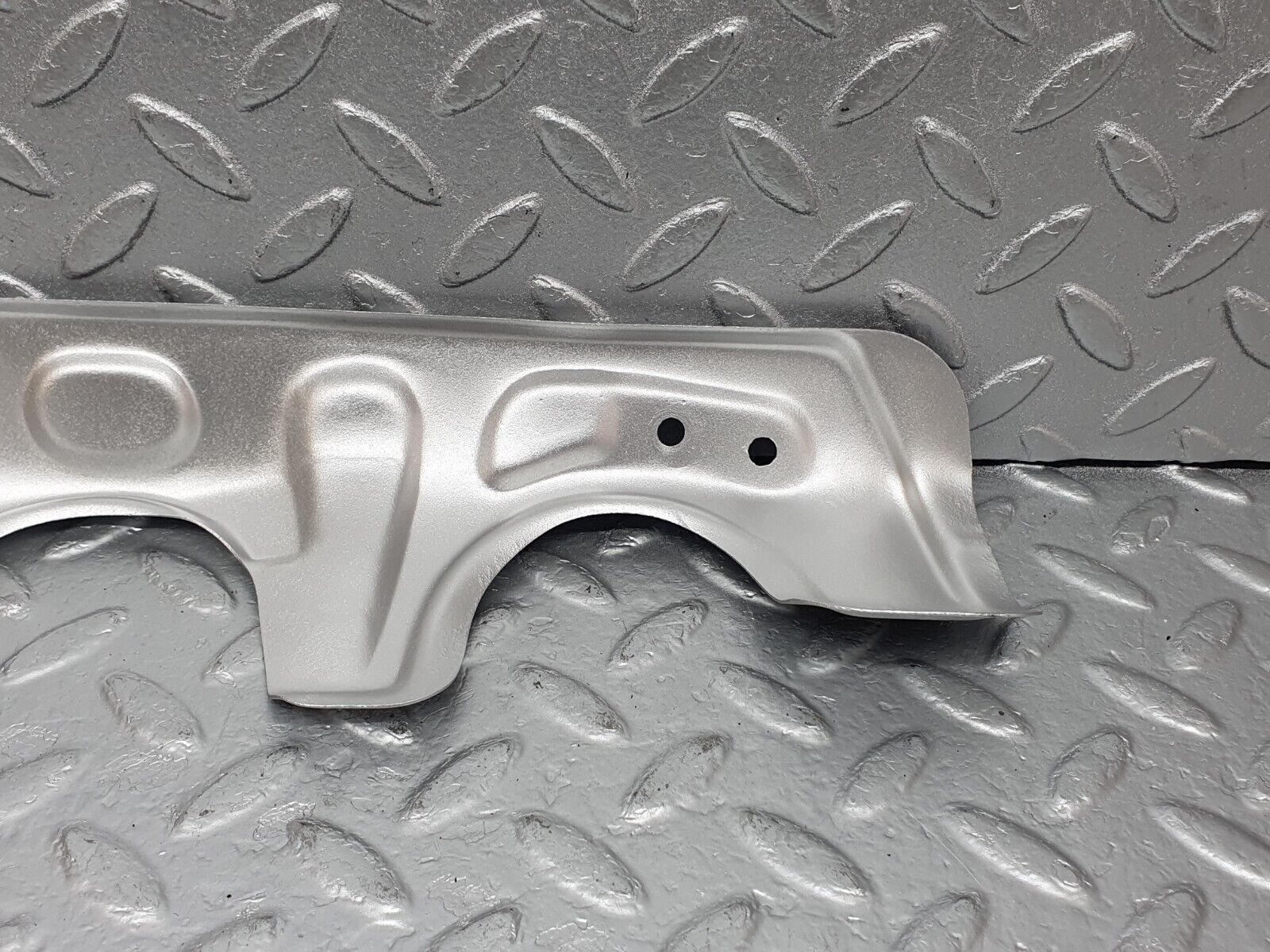 43597 Mercedes-Benz C126 380SEC Coupe Exhaust Manifold Heat Shield