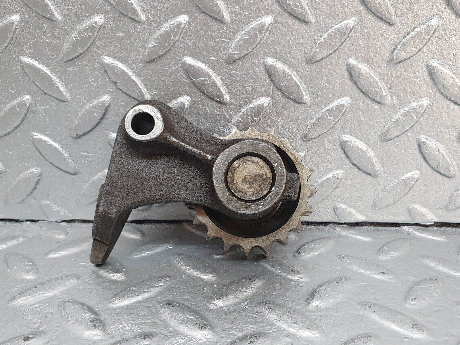 43266 Mercedes-Benz W108 280SE Timing Chain Tensioner Gear 1210520306