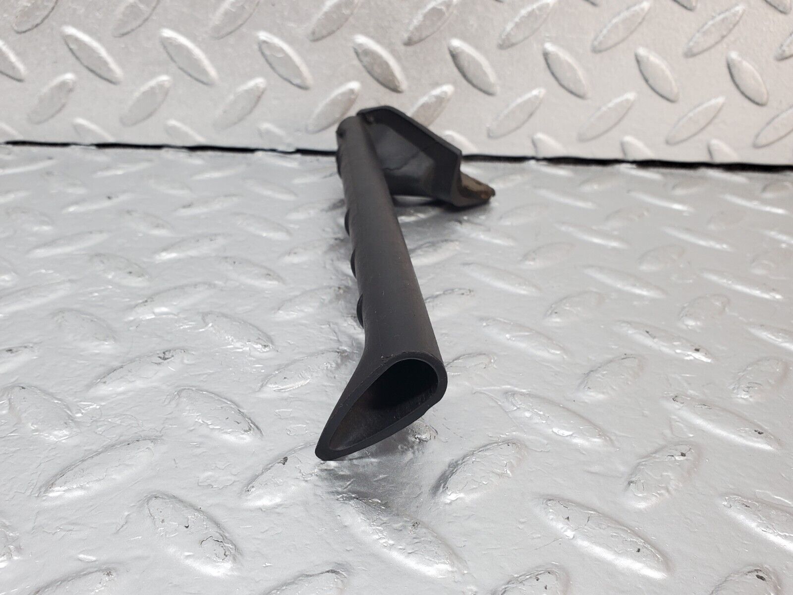 44352 Mercedes-Benz W123 280E Wiper Mechanism Tray Water Drain