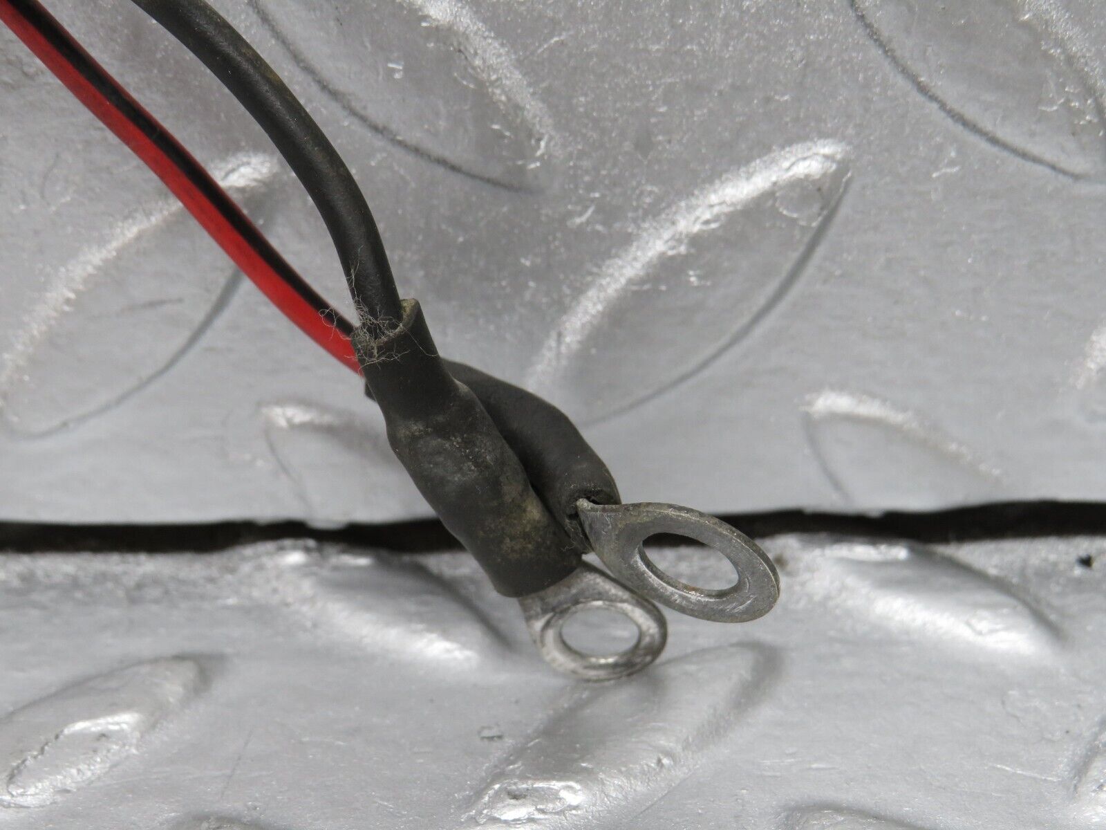 39151 Mercedes-Benz R107 500SL Ignition Control Unit Cable Wire 9961815