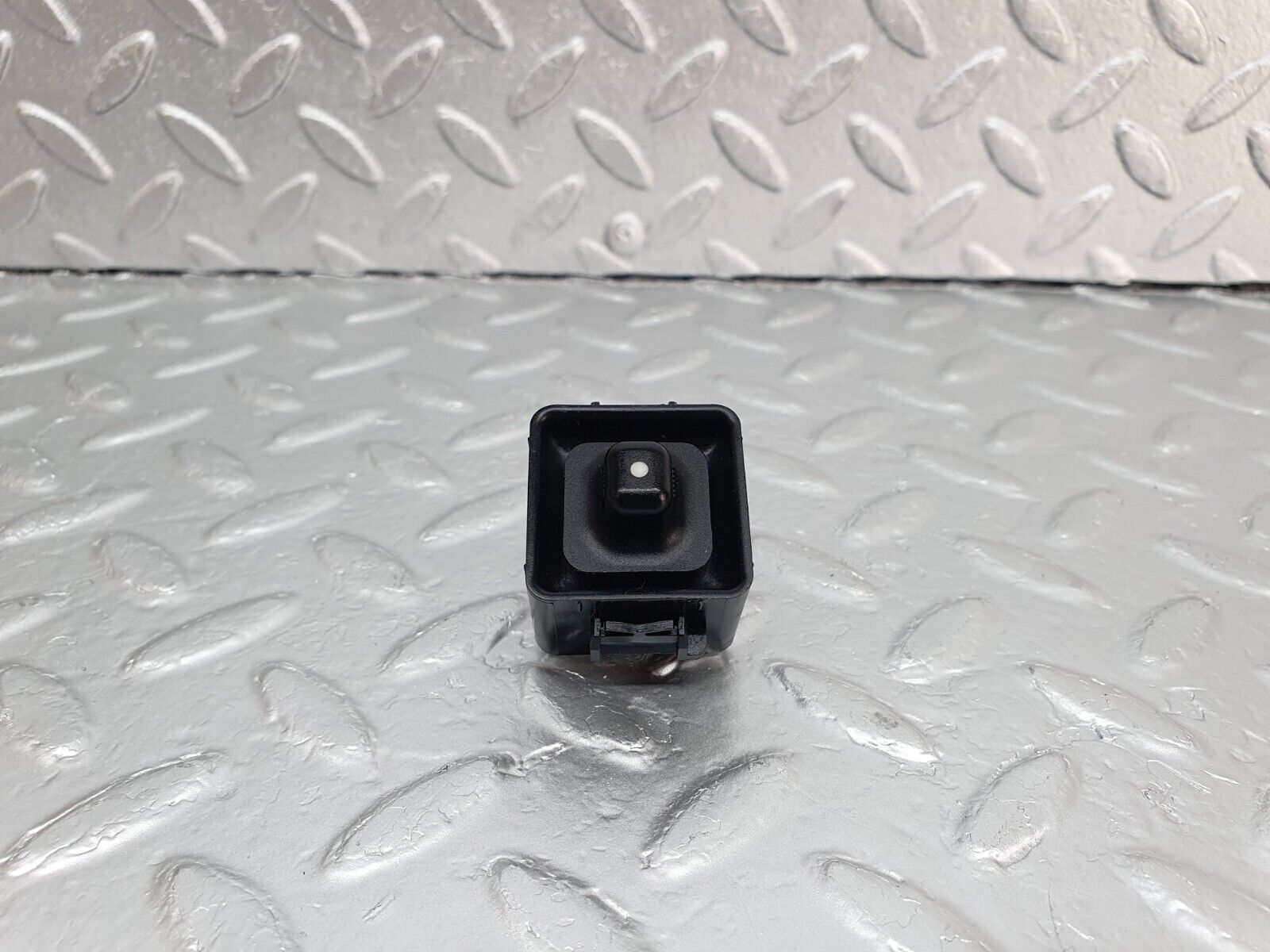 42951 Mercedes-Benz W201 190 2.0L Electric Mirror Adjust Switch 1248201810