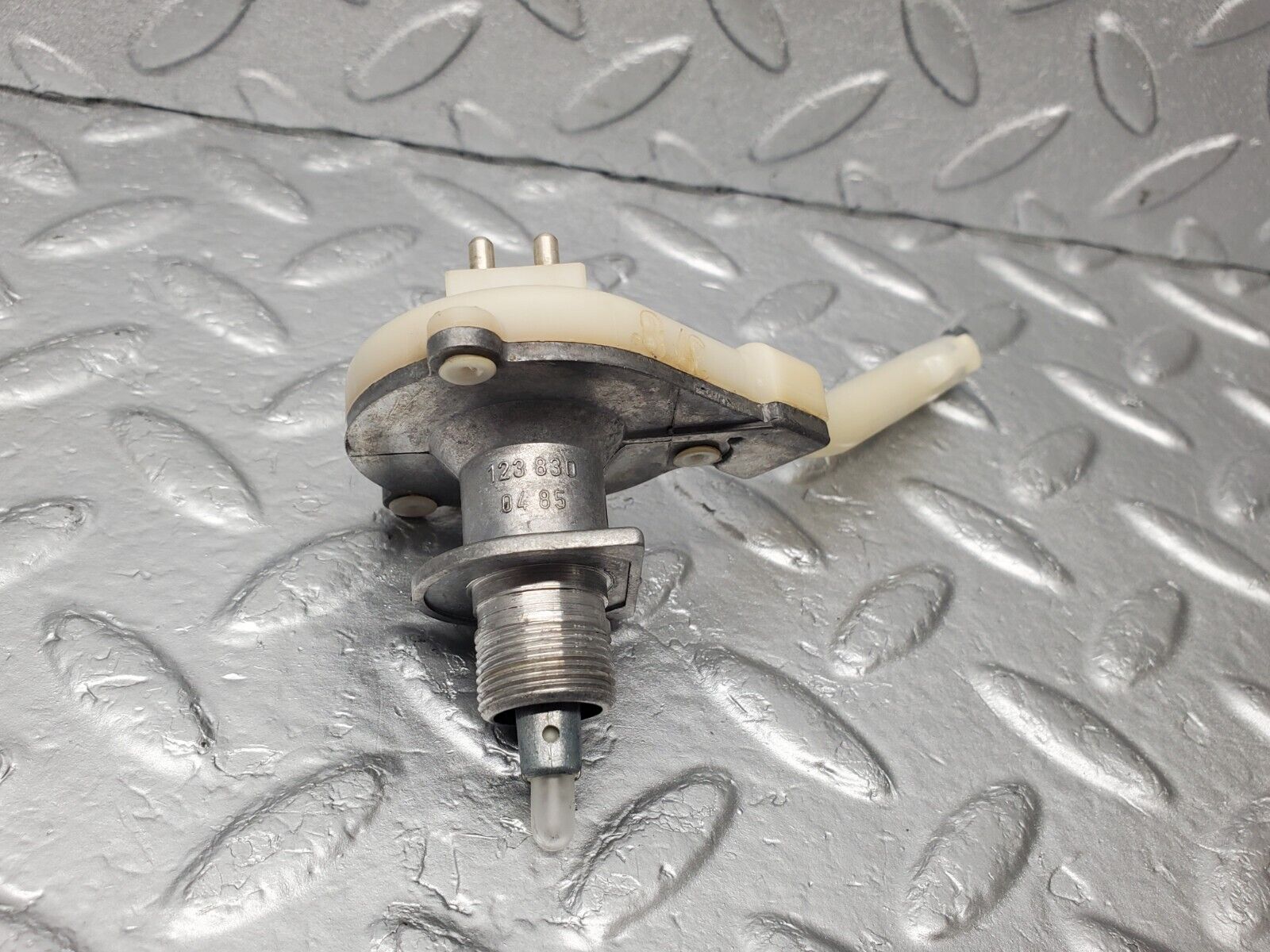 46445 Mercedes-Benz C123 280CE Coupe Heater Regulator 1238300385 1238300485