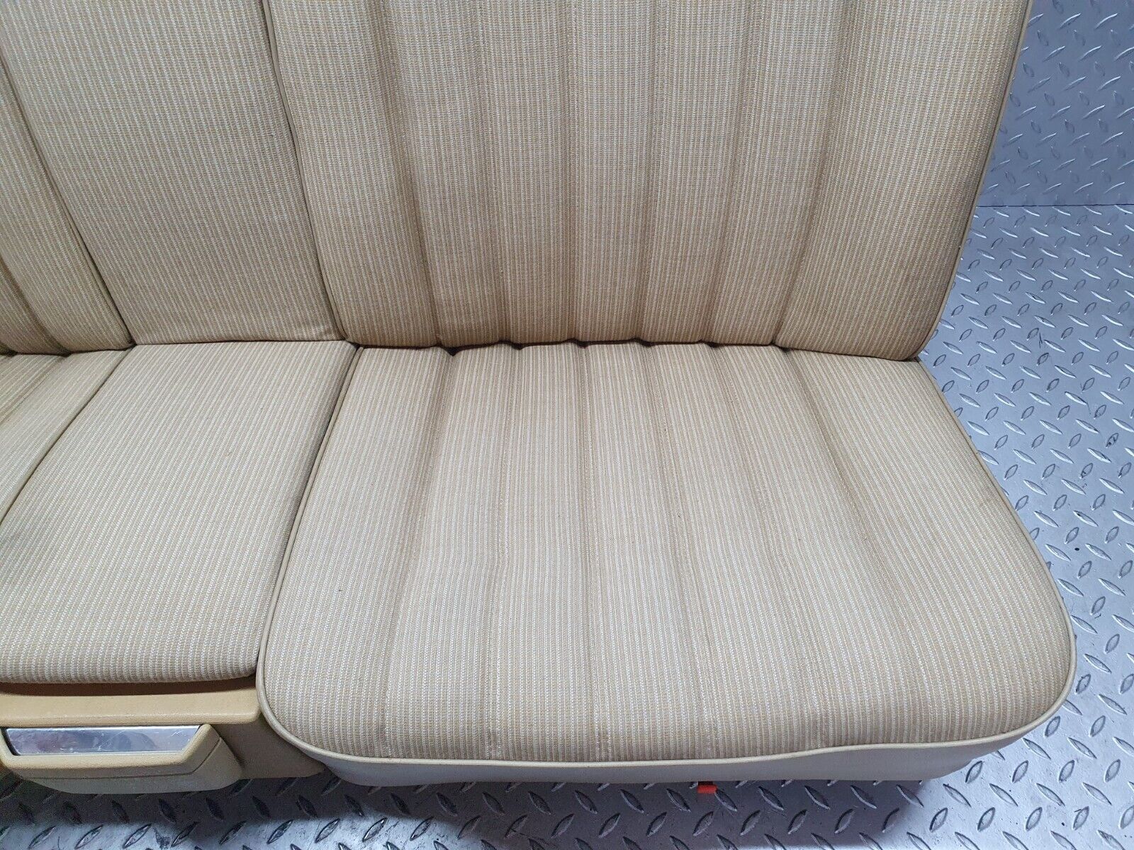 44208 Mercedes-Benz C123 230CE Coupe Rear Seat Beige 1239200316