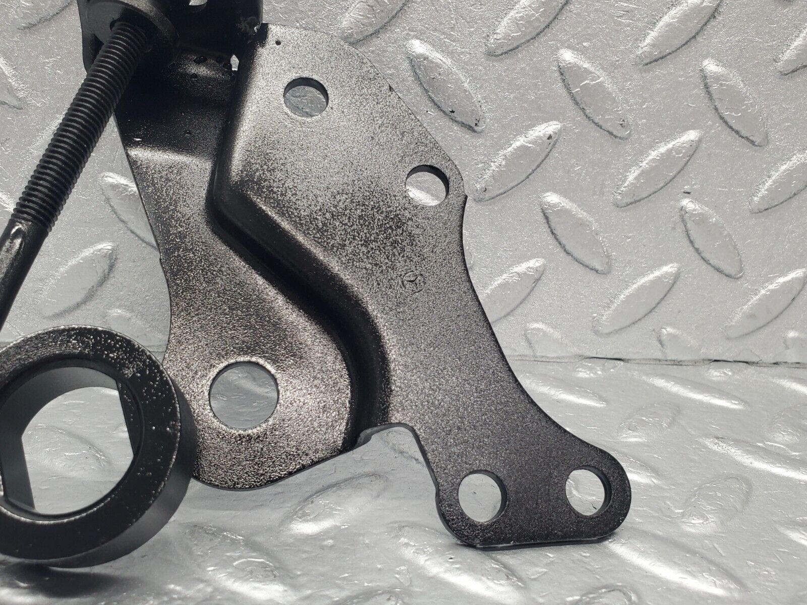 46186 Mercedes-Benz W124 280E Alternator Generator Tensioner