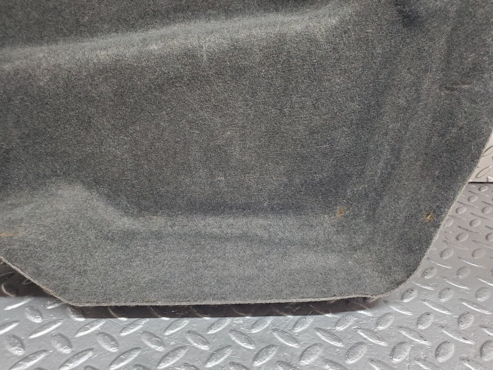 44698 Mercedes-Benz W124 220E Trunk Panel Cover Left 1246901026