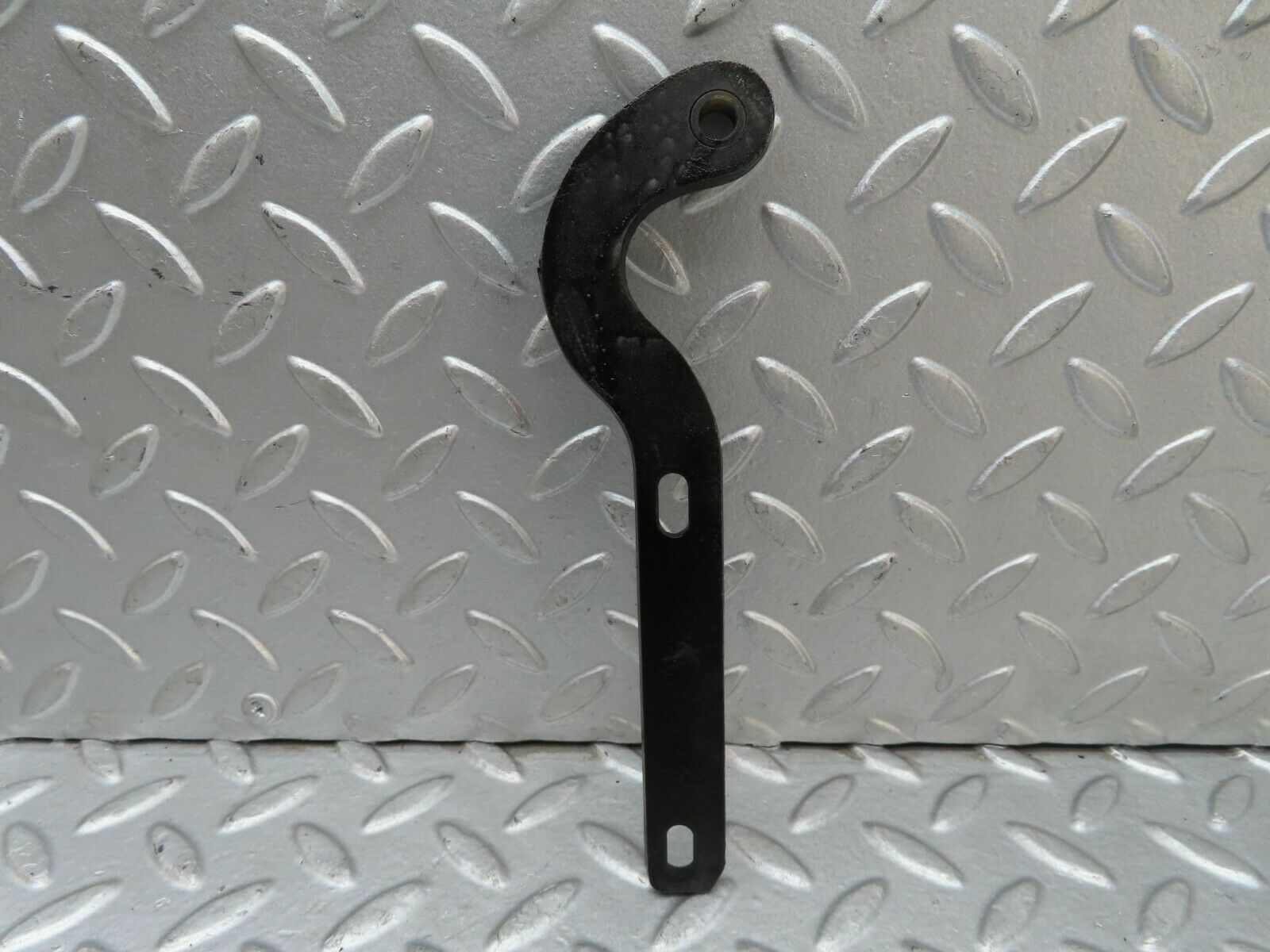 15557 Mercedes-Benz R107 450SL Bonnet Hinge Support Right Side