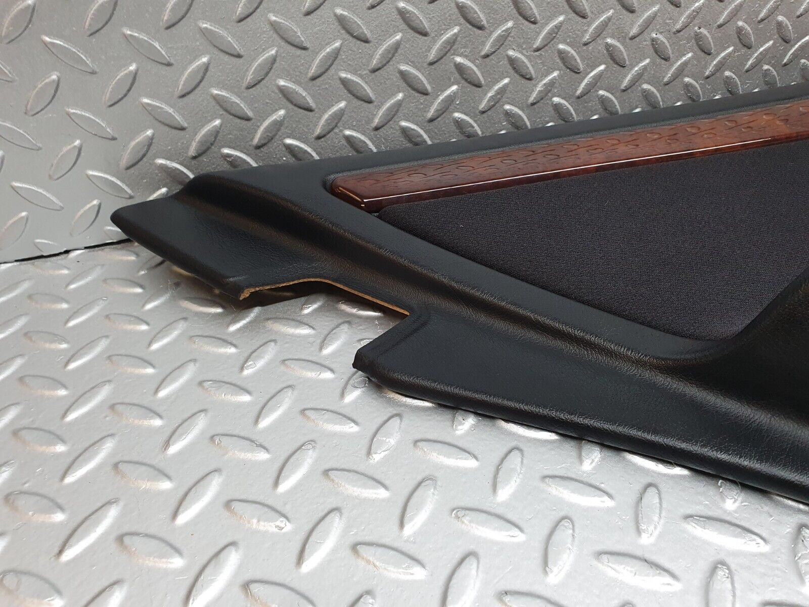 41773 Mercedes-Benz W202 C200 Rear Left Door Card 2027601361