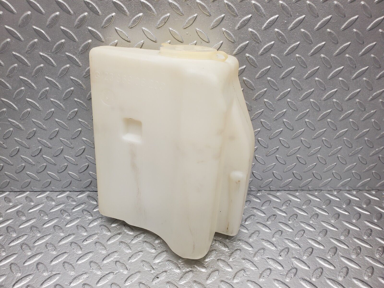 46339 Mercedes-Benz C123 280CE Coupe Windscreen Washer Fluid Reservoir Tank