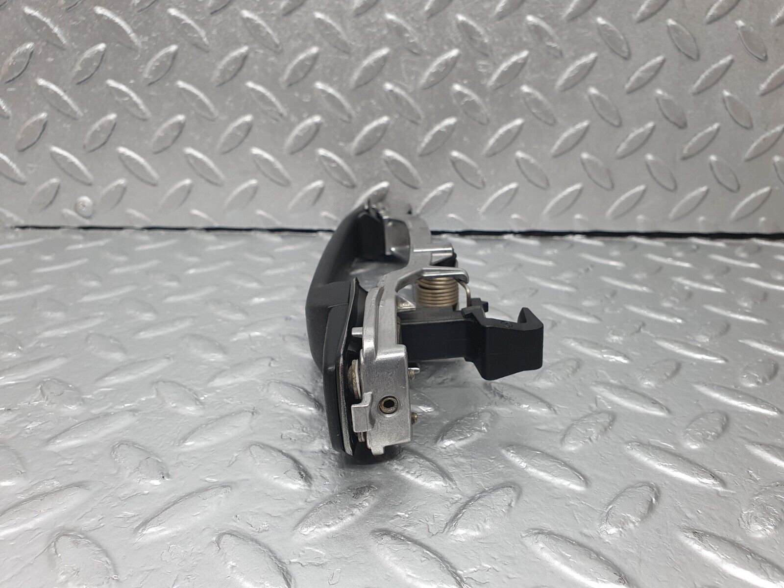 42780 Mercedes-Benz W201 190 2.0L Rear Right Door Exterior Handle