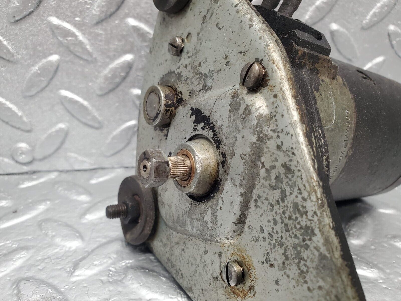 46851 Mercedes-Benz W105 Ponton Windscreen Wiper Motor