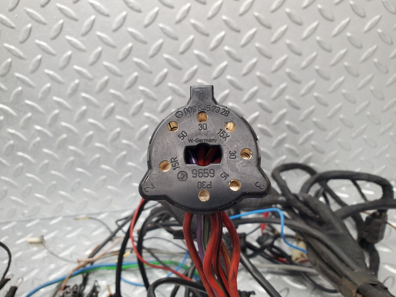 46733 Mercedes-Benz C123 280CE Coupe Engine Chassis Body Wiring Harness 0095457328