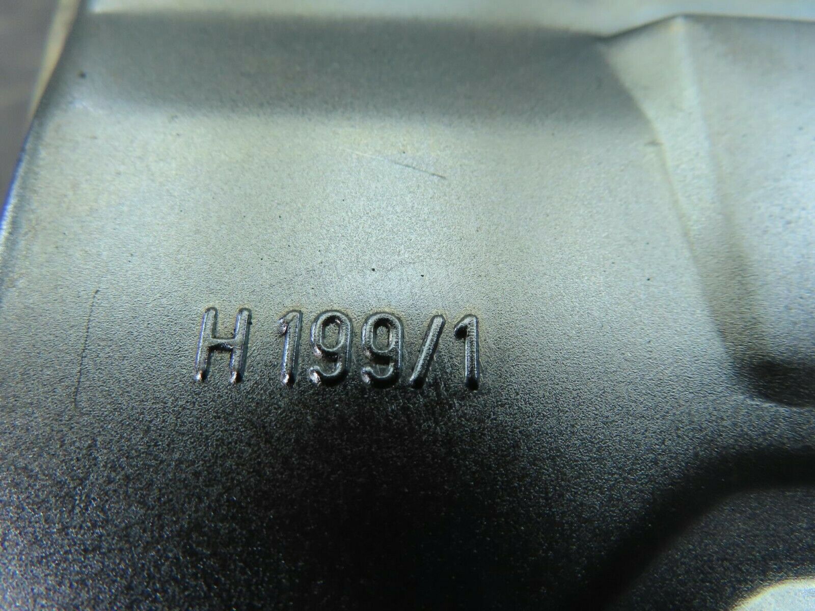 9181 Mercedes-Benz R107 Automatic Gearbox Filter