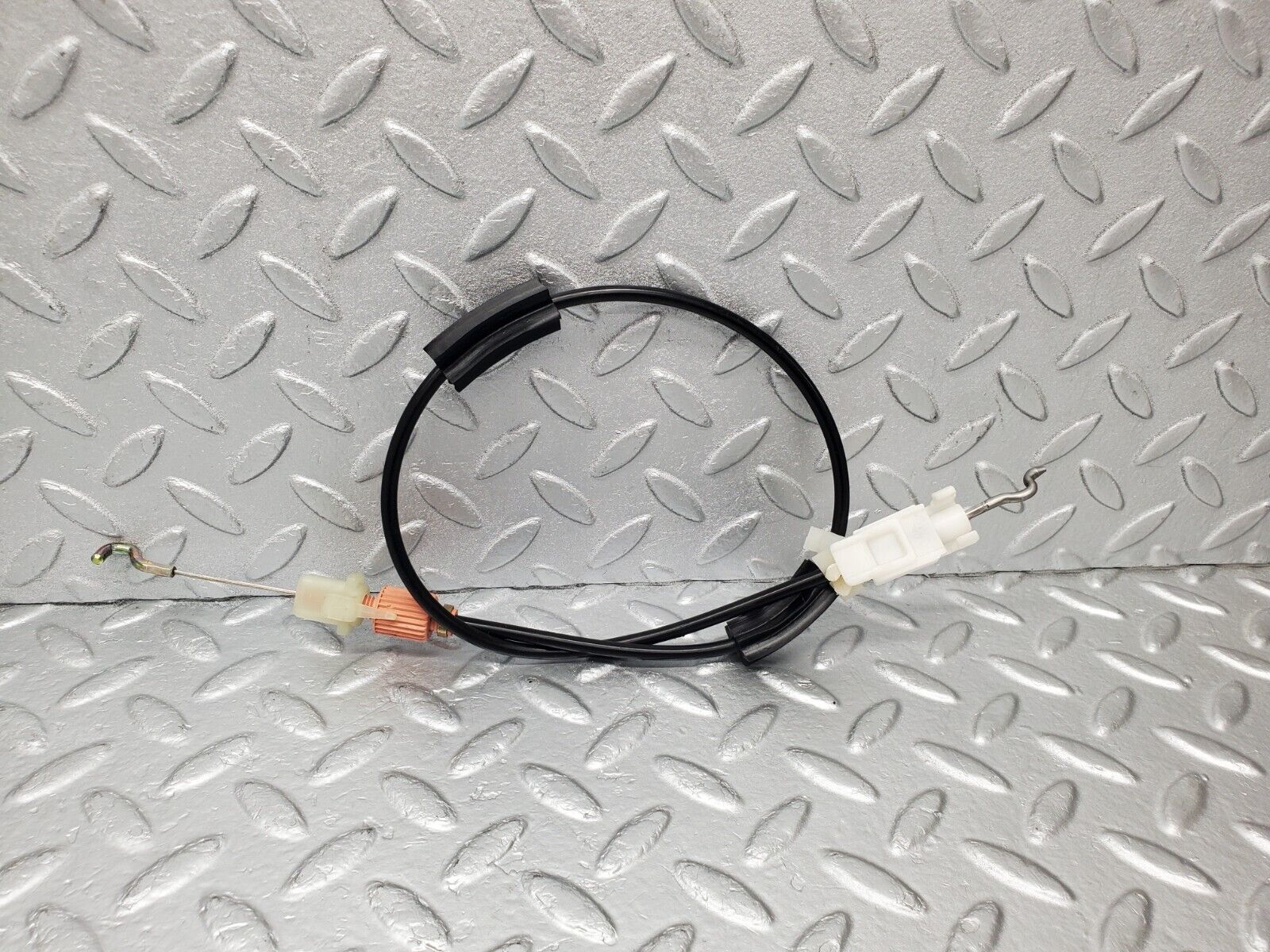 46952 Mercedes-Benz R129 320SL Coupe Door Lock Cable