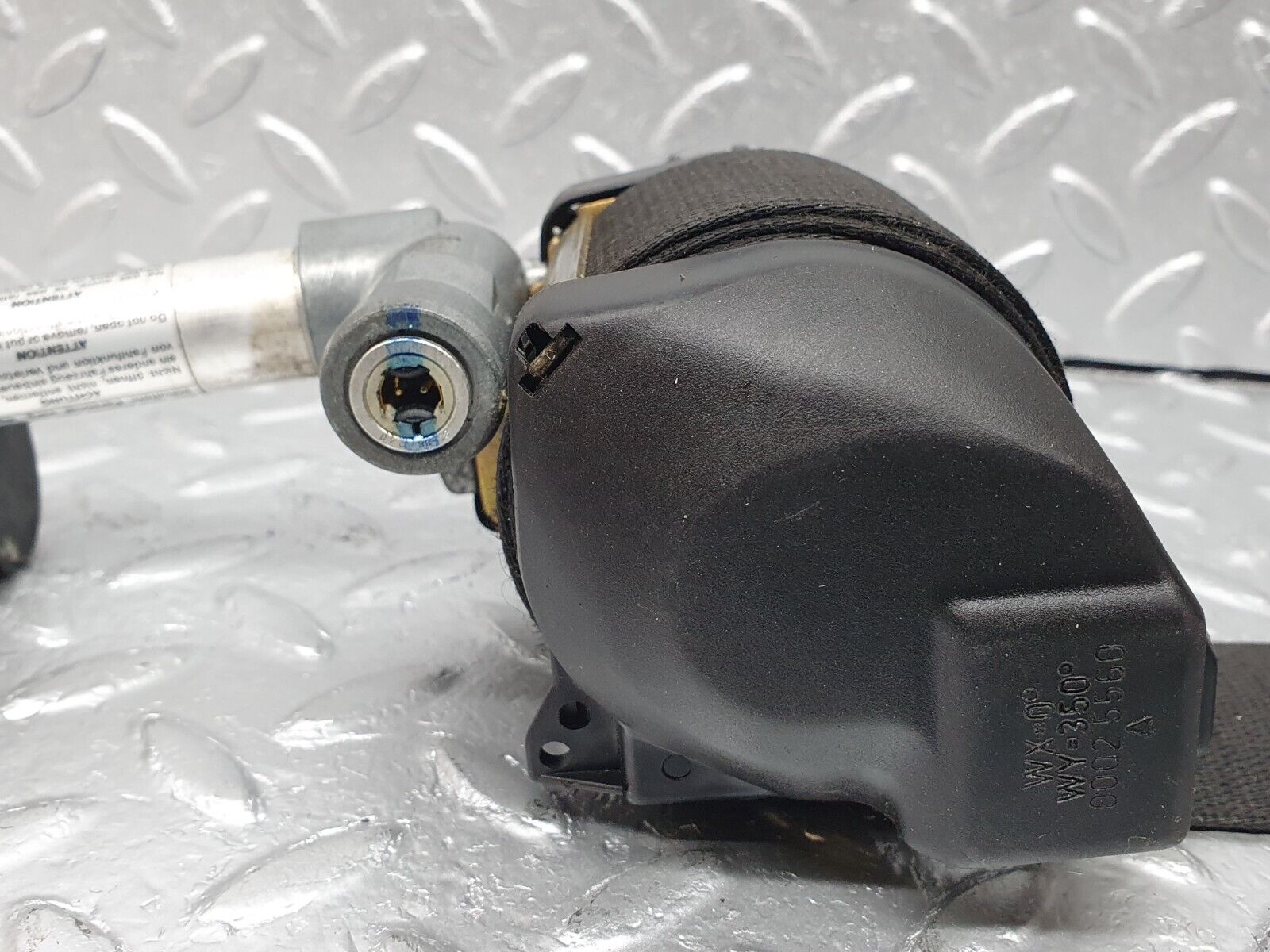 41696 Mercedes-Benz W124 200E Front Right Seat Belt With Buckle 1248604085 1268580011