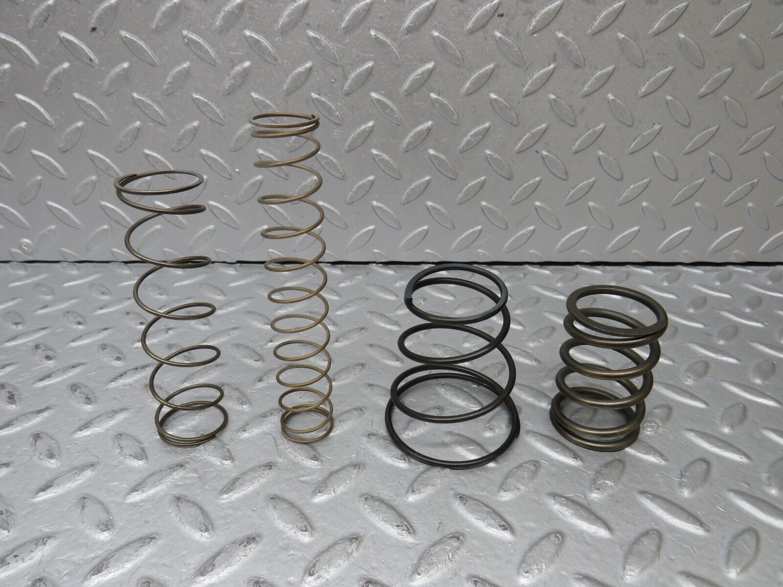 36438 Mercedes-Benz R107 450SL Automatic Gearbox Piston Spring Set