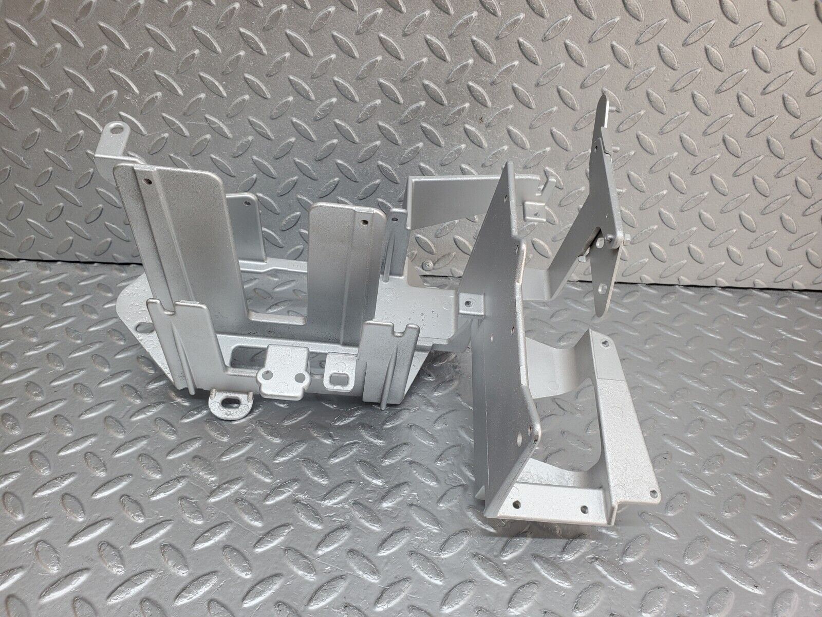 45180 Mercedes-Benz R129 300SL Coupe ECU Holder 1295452540