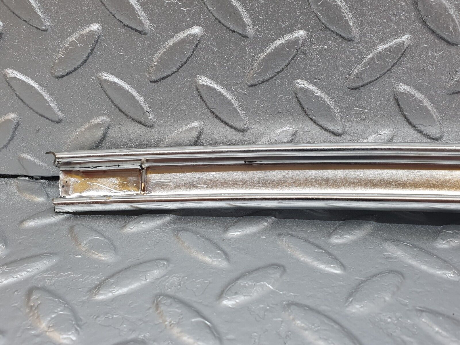 43212 Mercedes-Benz W108 280SE Front Left Door Window Chrome Channel