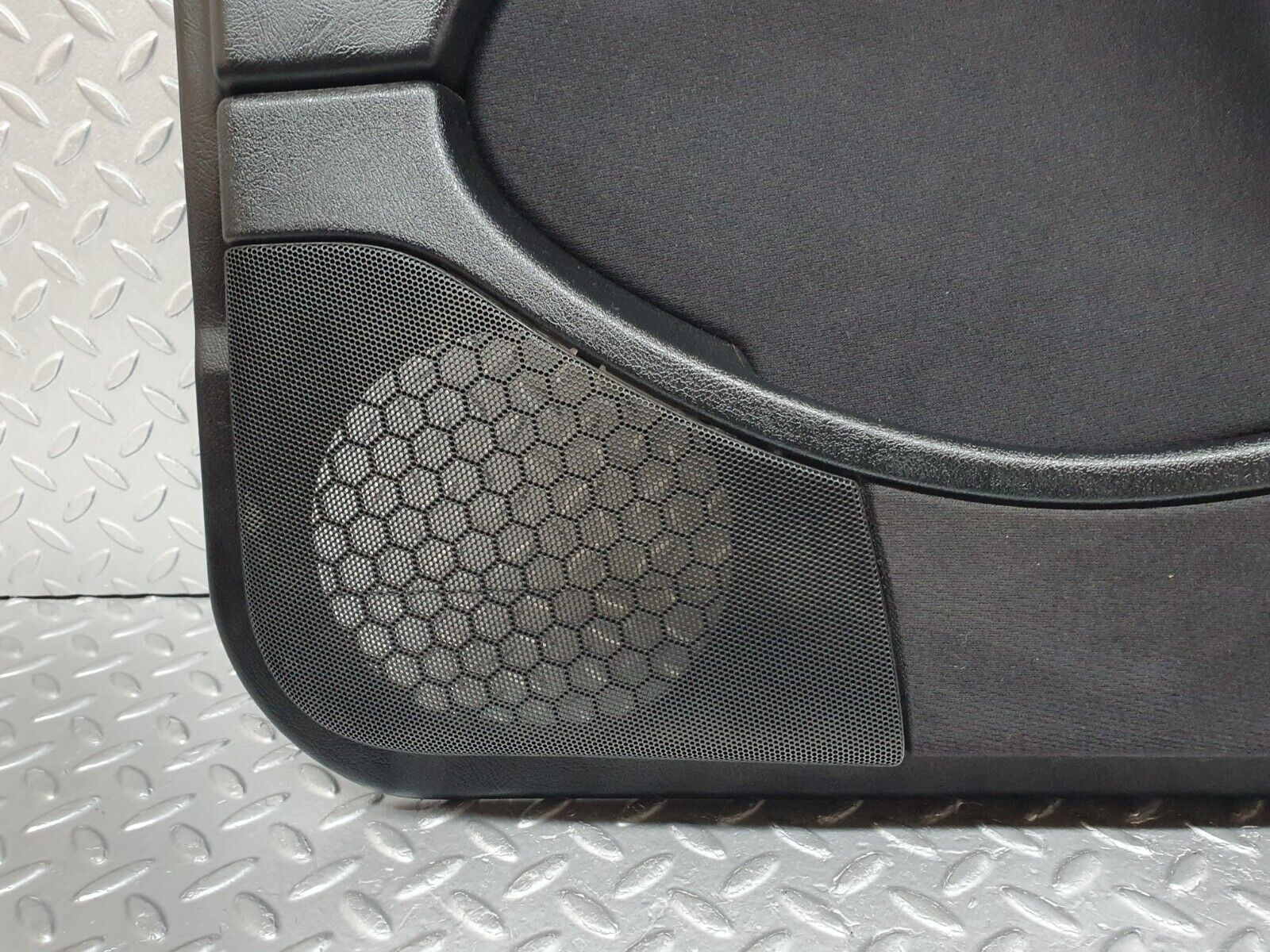 41771 Mercedes-Benz W202 C200 Front Right Door Card 2027601261