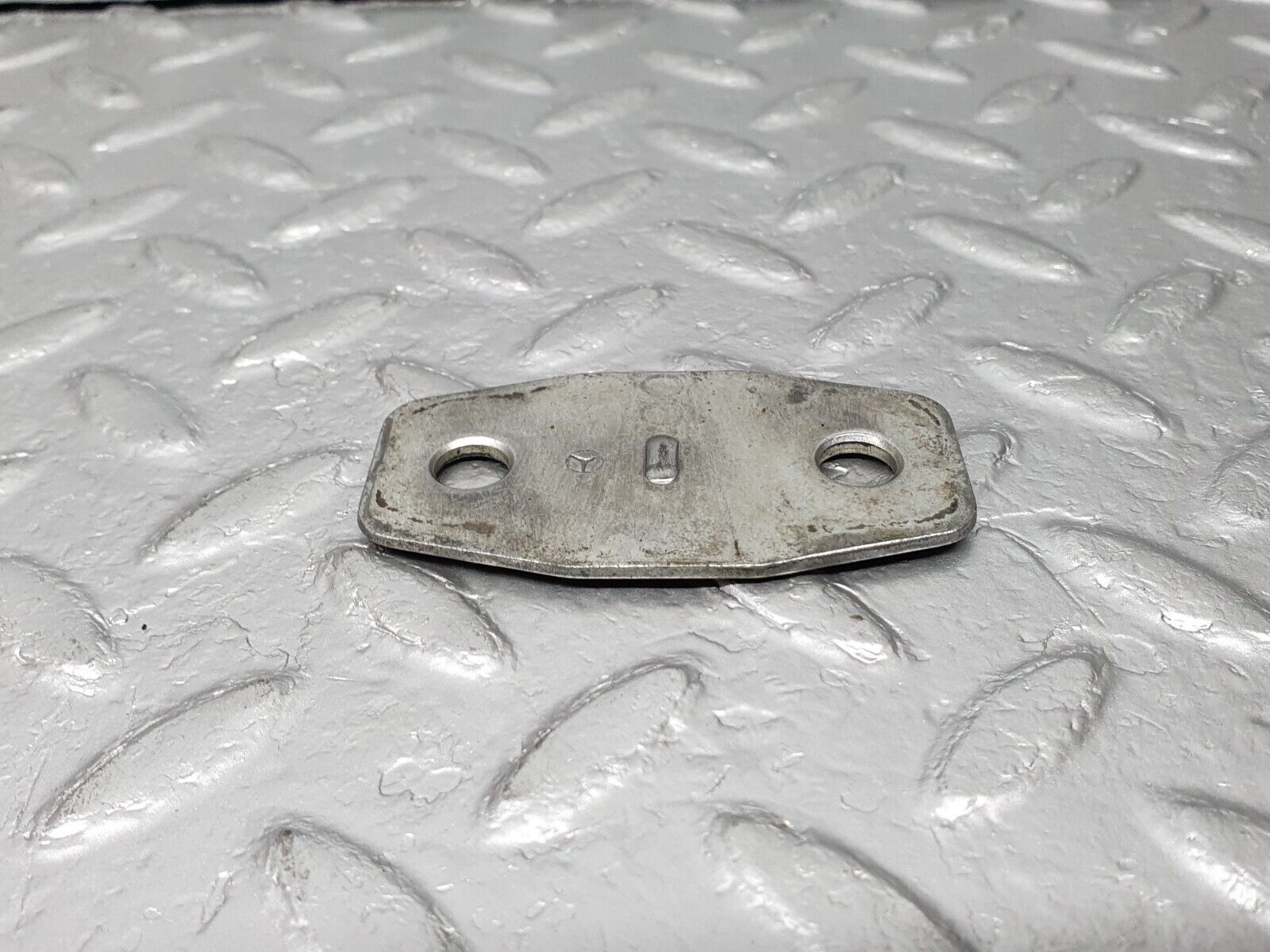 41693 Mercedes-Benz W124 200E Door Lock Latch