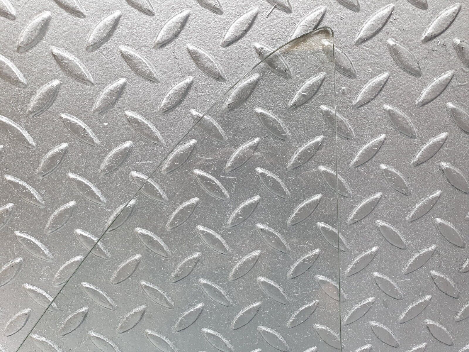 43224 Mercedes-Benz W108 280SE Rear Left Quarter Window Glass