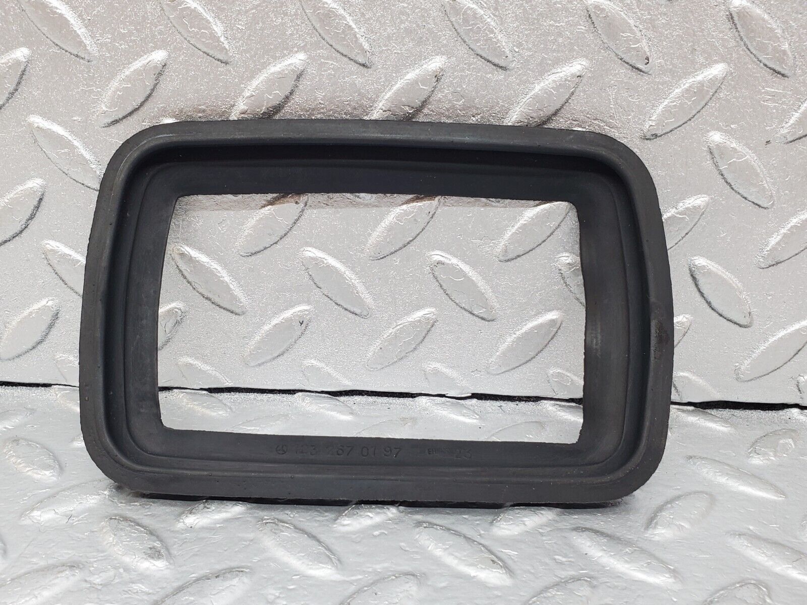 44465 Mercedes-Benz W123 280E Gear Selector Surround Rubber 1232670197