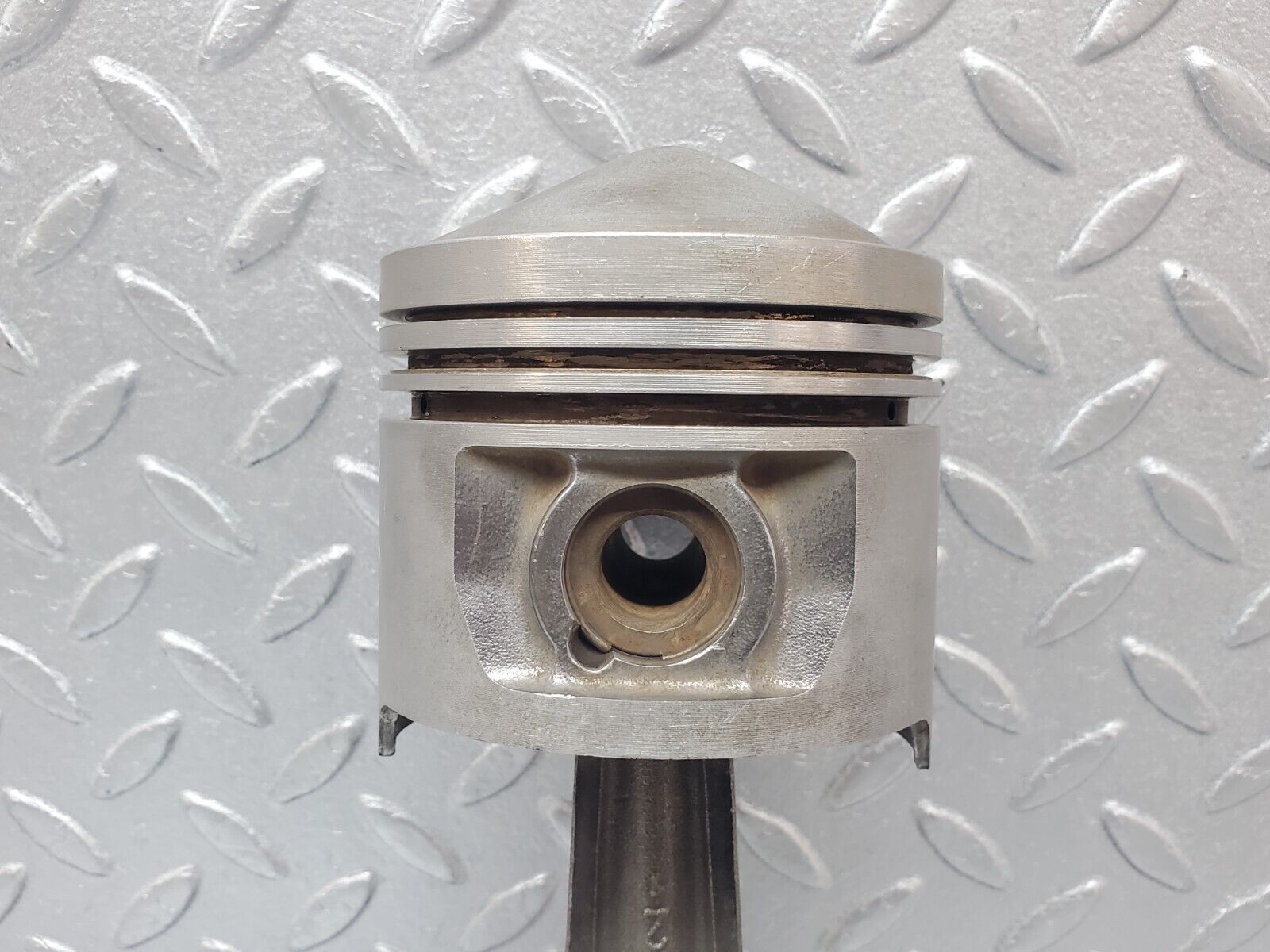 44297 Mercedes-Benz W123 280E Piston With Connecting Rod 85.985Mm 11005