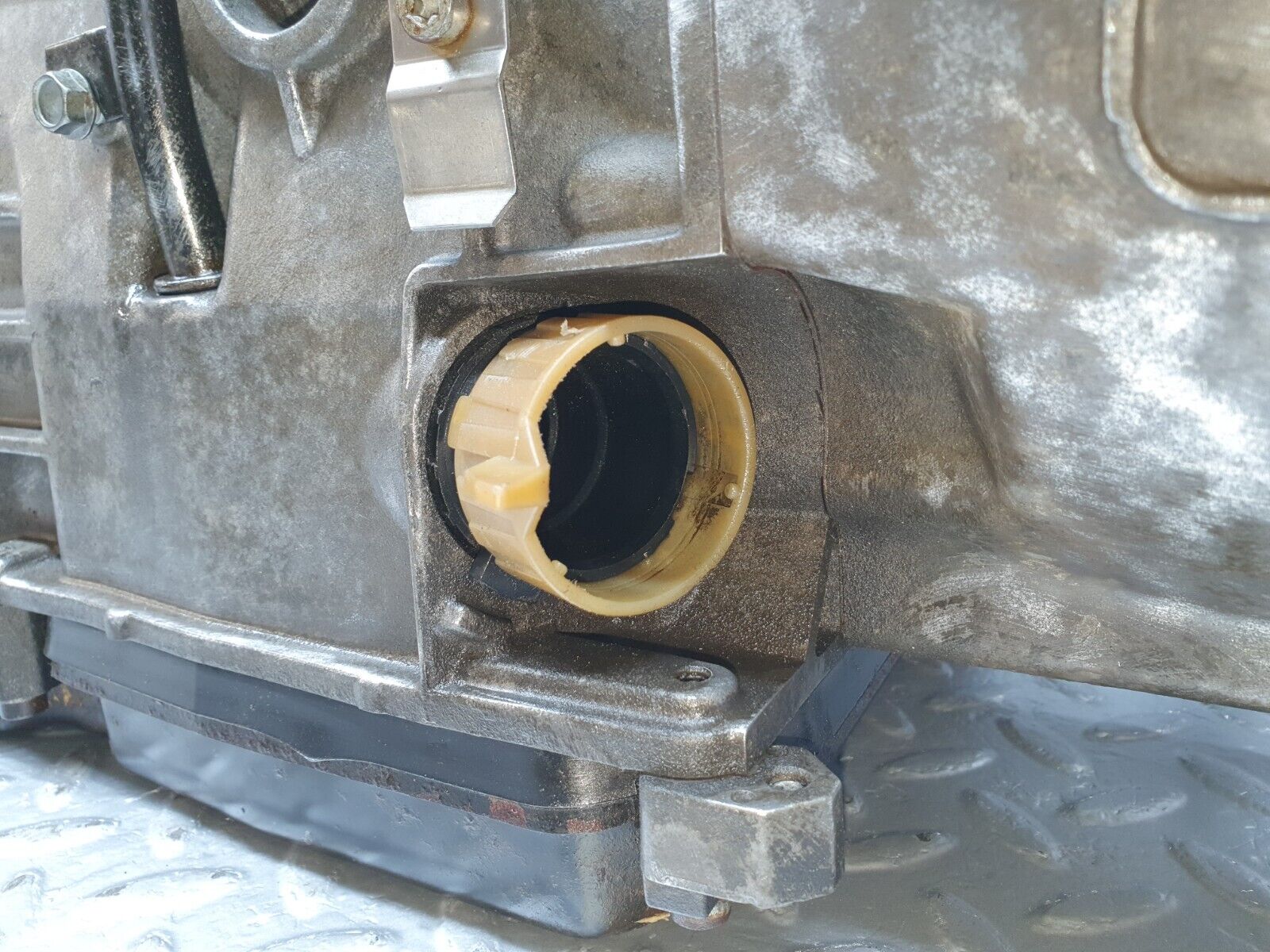 42133 Mercedes-Benz W202 C200 Automatic Gearbox 722.602 2102707200 2022703000 1402712601