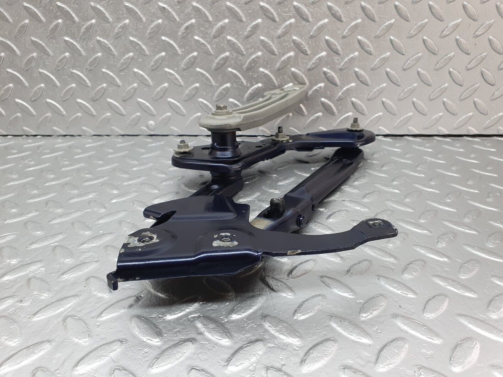 42195 Mercedes-Benz R129 320SL Coupe Bonnet Hinge Left Side 1298800128 1298870174