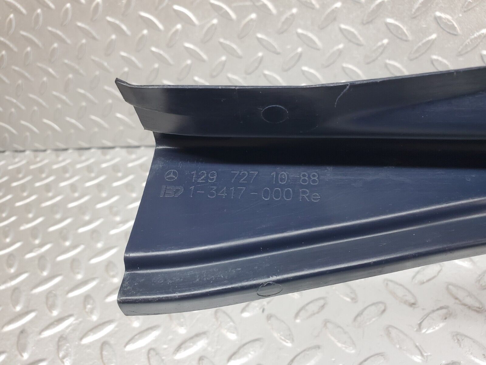 45121 Mercedes-Benz R129 300SL Coupe Right Door Sill Trim Blue 1297271088