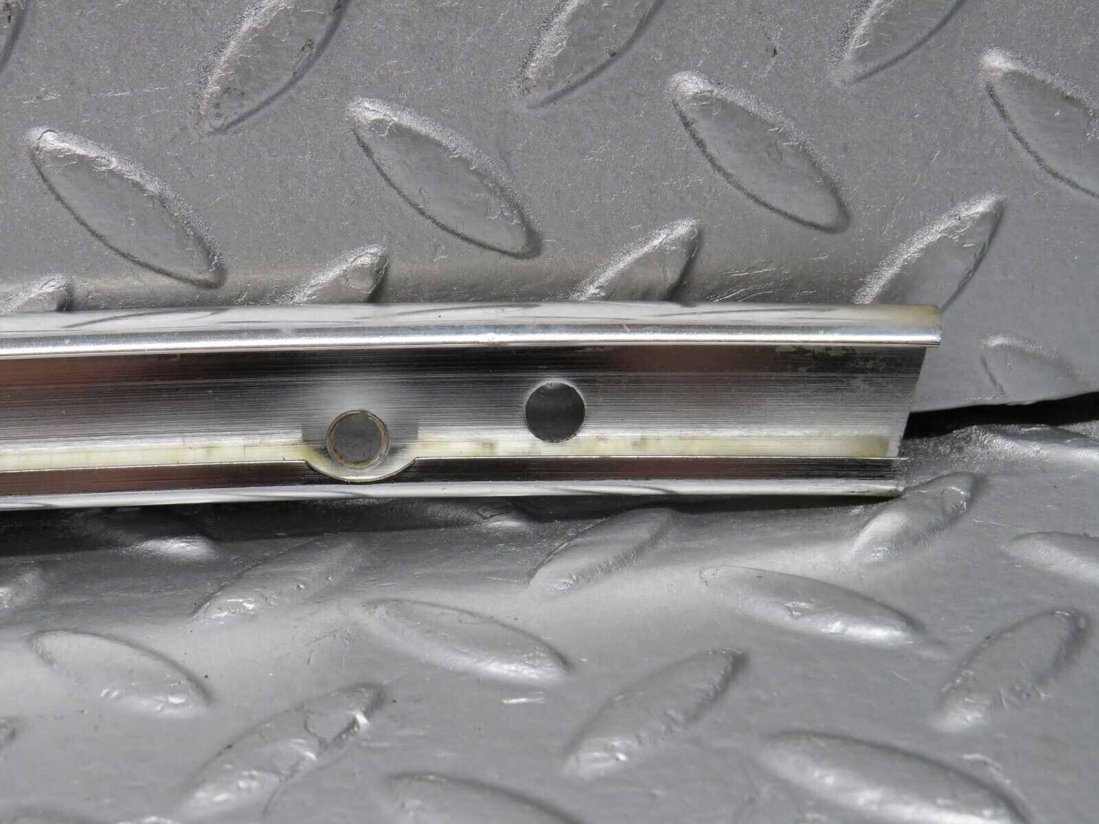 39858 Mercedes-Benz R107 350SL Hardtop B Pillar Chrome Trim Left Side