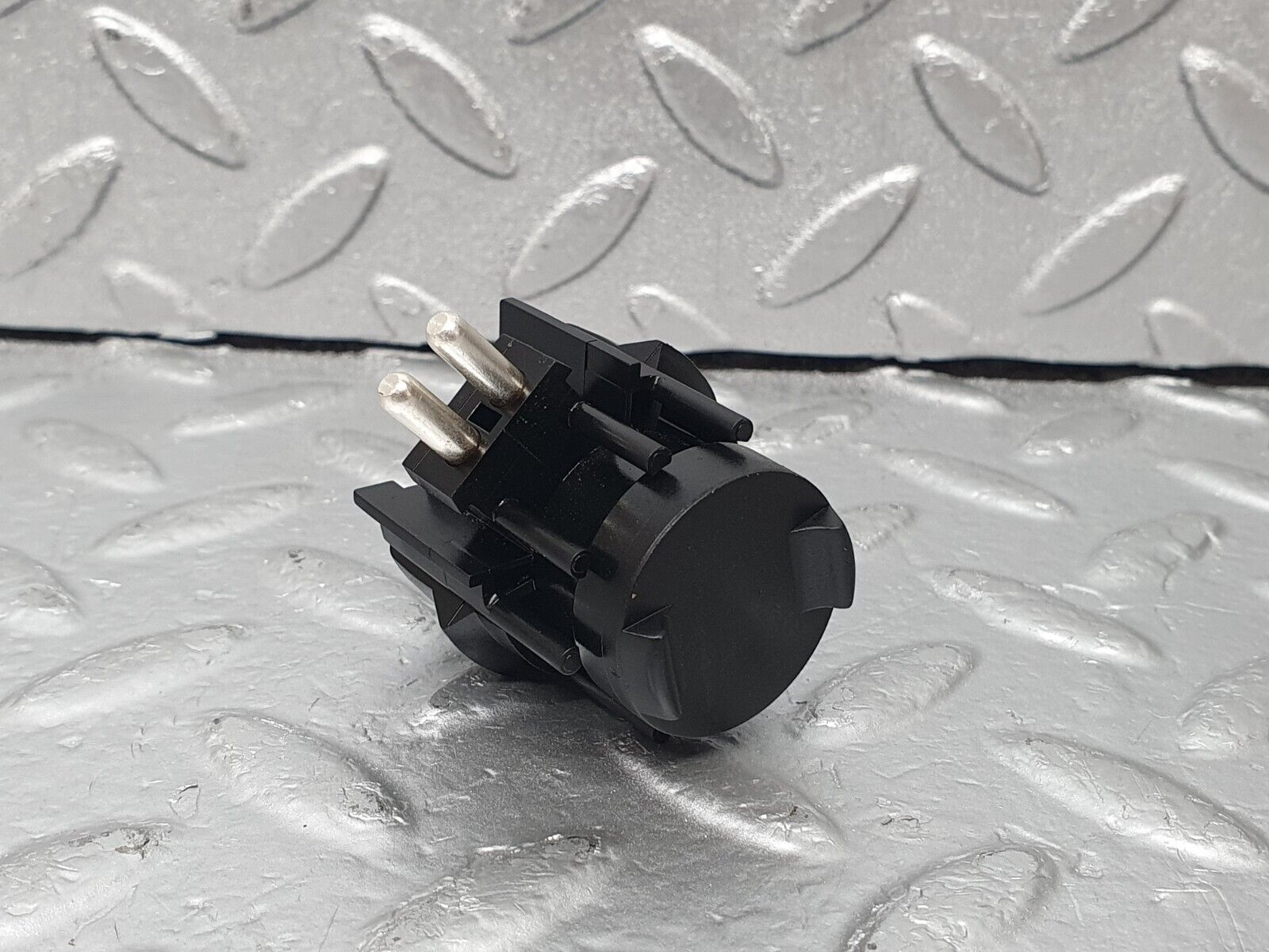 44106 Mercedes-Benz C123 230CE Coupe Kick Down Switch 0015456314