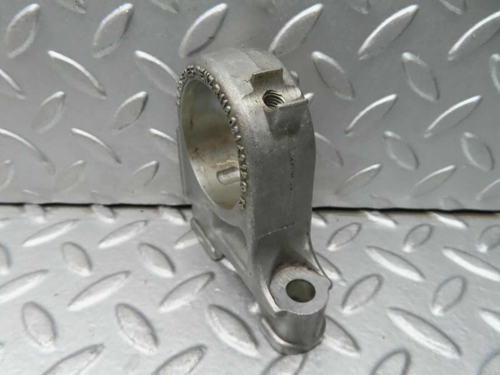 15644 Mercedes-Benz R107 450SL Camshaft Tower Bearing 1160514312