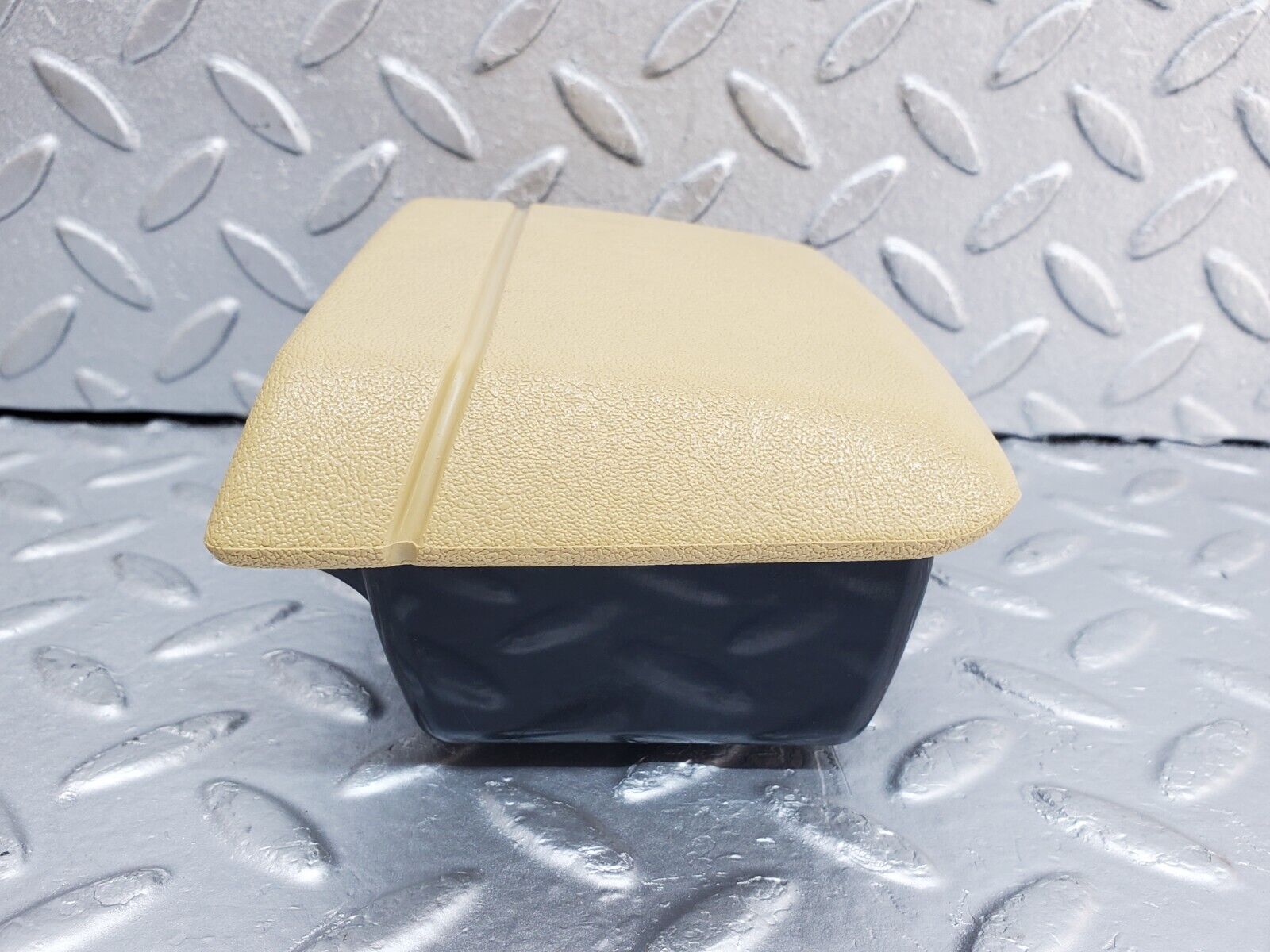 44376 Mercedes-Benz W123 280E Rear Door Ashtray