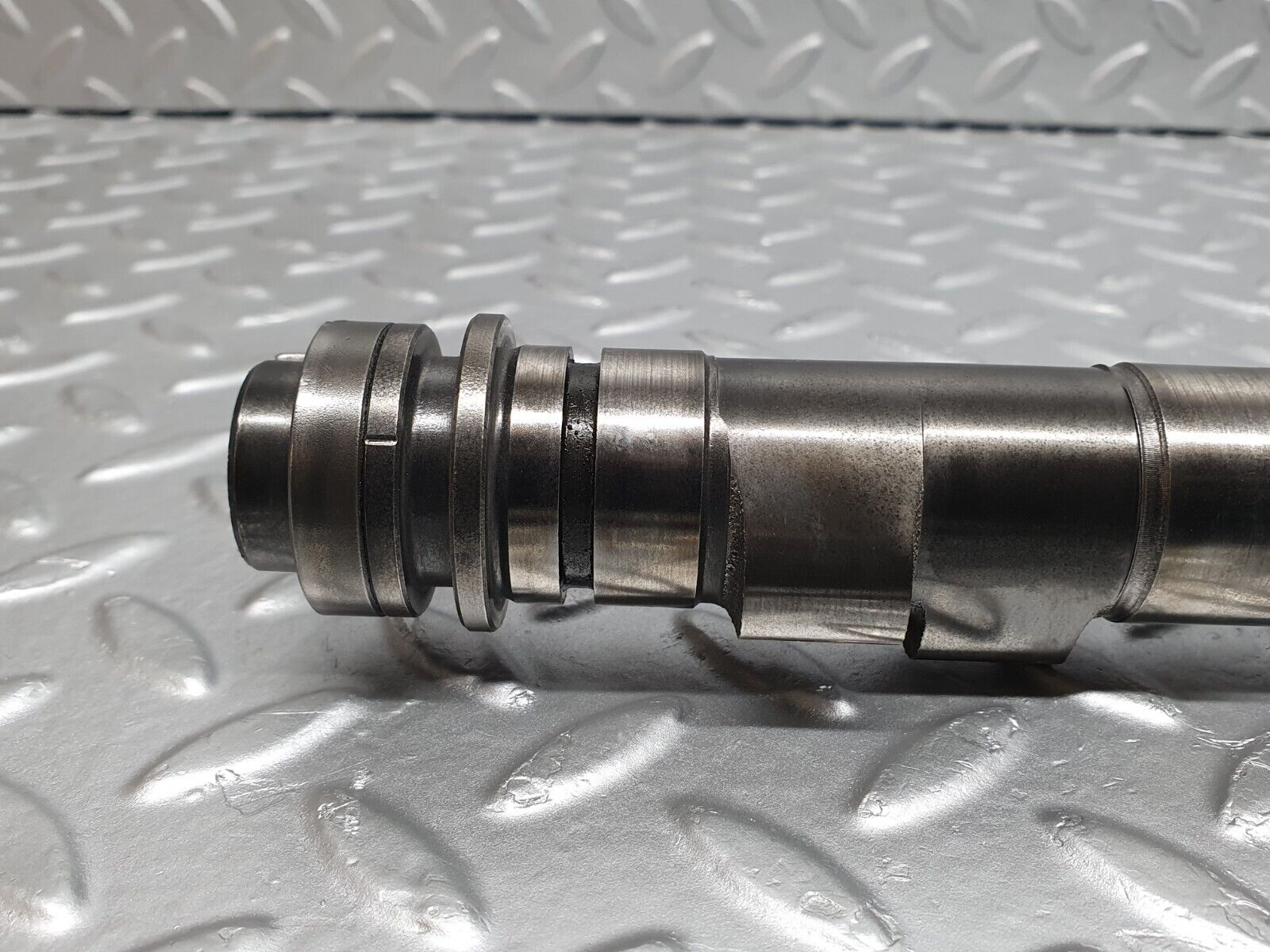 43079 Mercedes-Benz W123 230E Camshaft