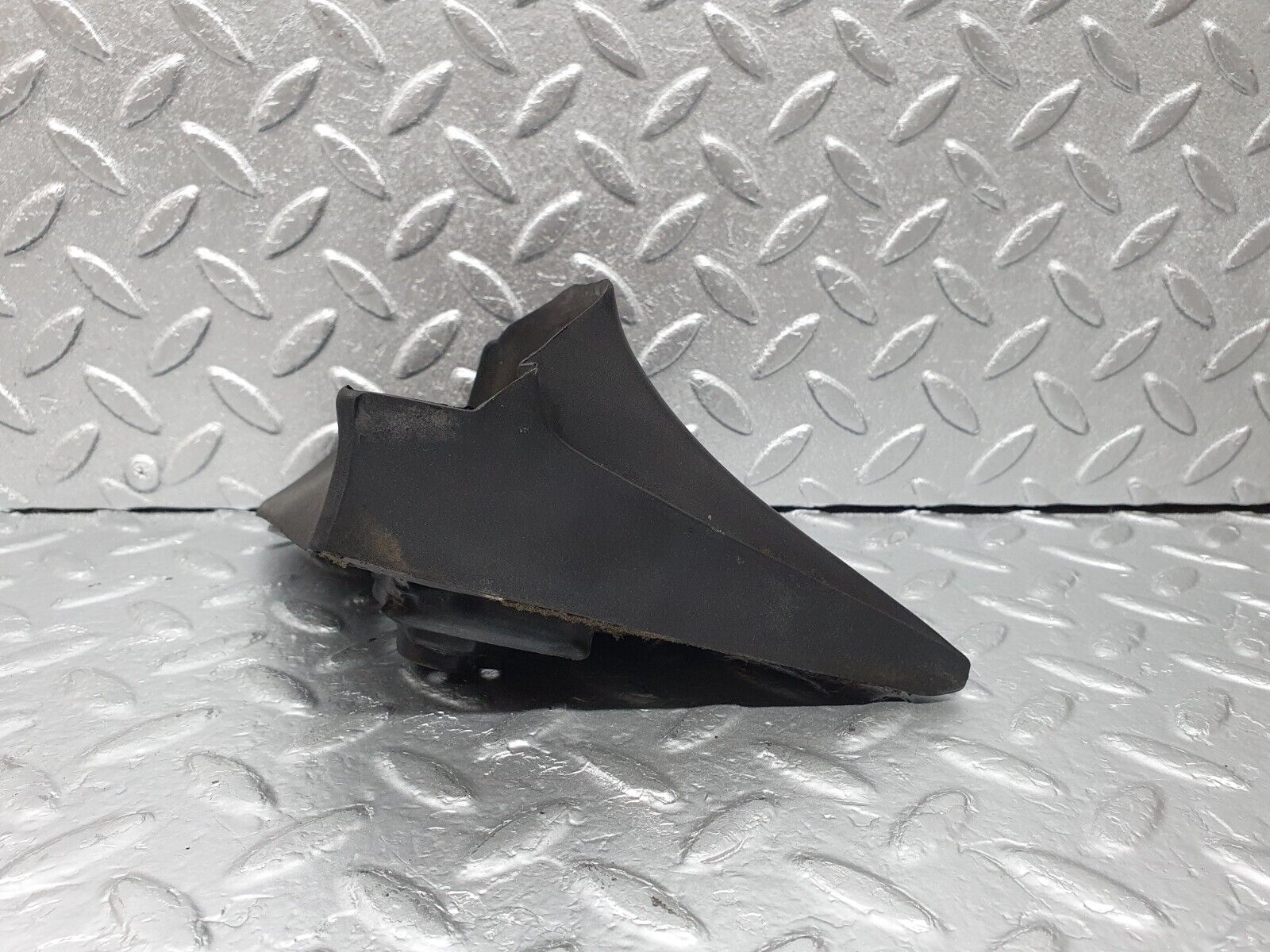 43695 Mercedes-Benz C126 380SEC Coupe Wing Mirror Rubber Seal Cover Right 1268110495 1268110861