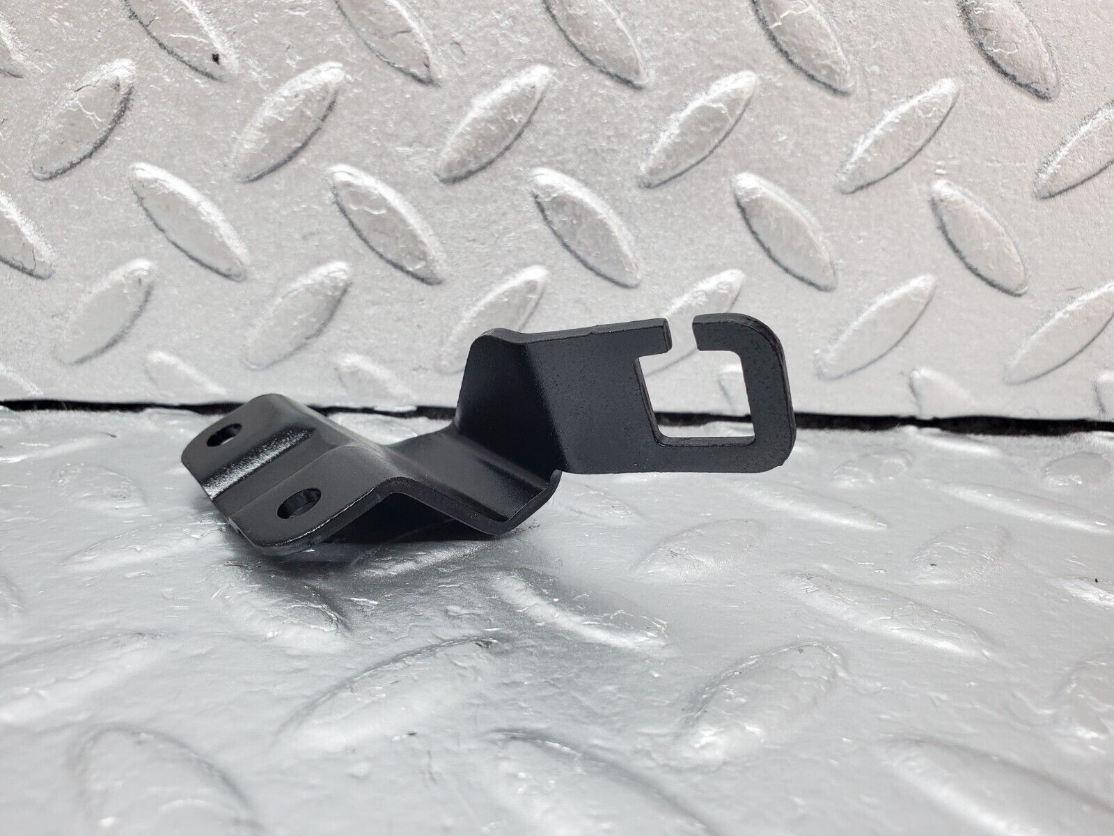 45238 Mercedes-Benz R129 300SL Coupe Accelerator Cable Bracket Holder