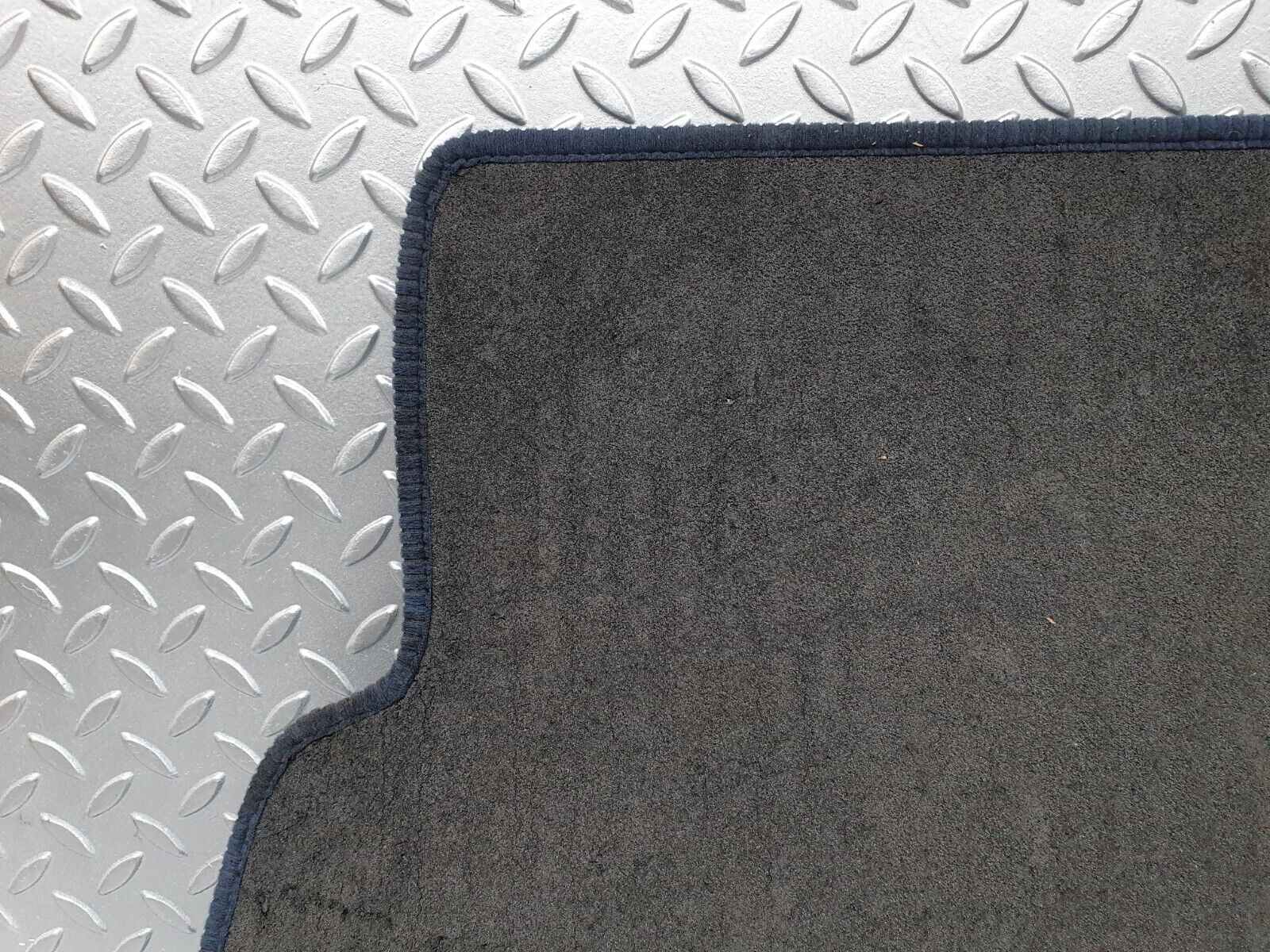 42671 Mercedes-Benz W201 190 2.0L Rear Left Floor Mat Blue