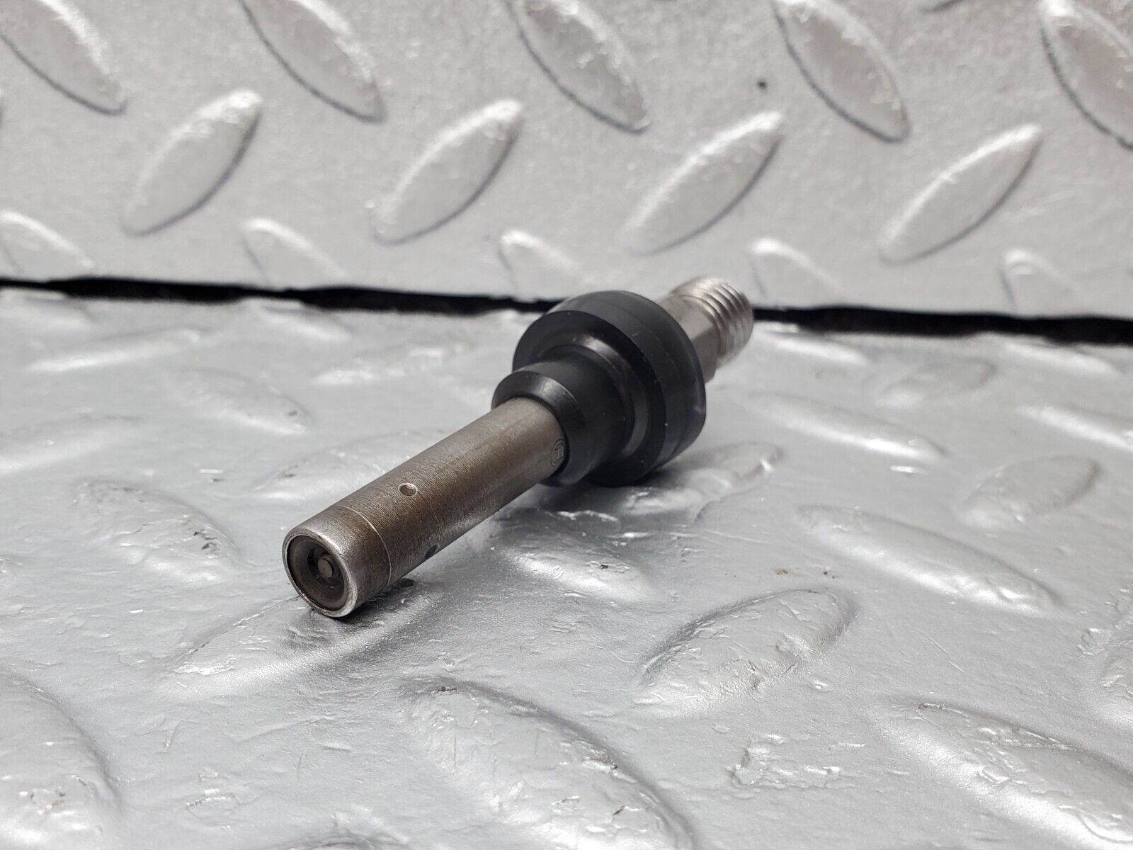 45461 Mercedes-Benz 280E M110.988 Fuel Injector Bosch 0437502010