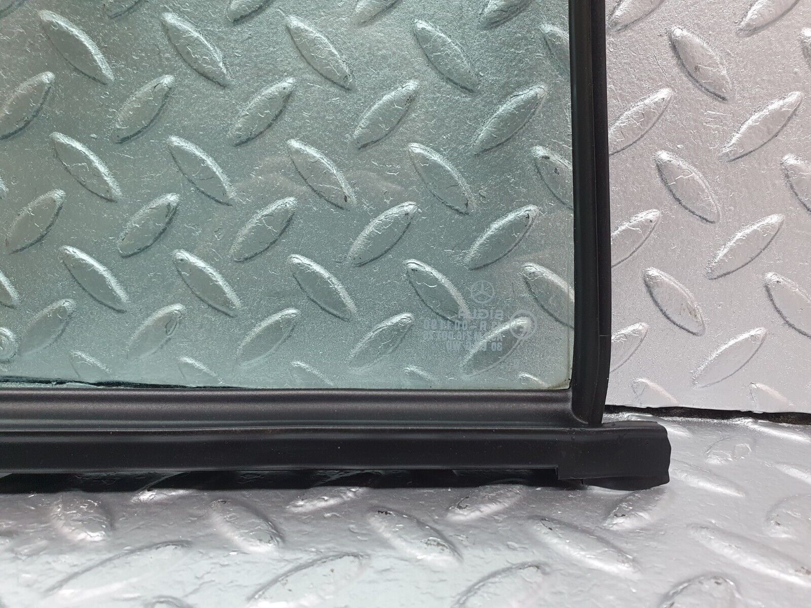 42871 Mercedes-Benz W201 190 2.0L Rear Left Quarter Window Glass 2017350524