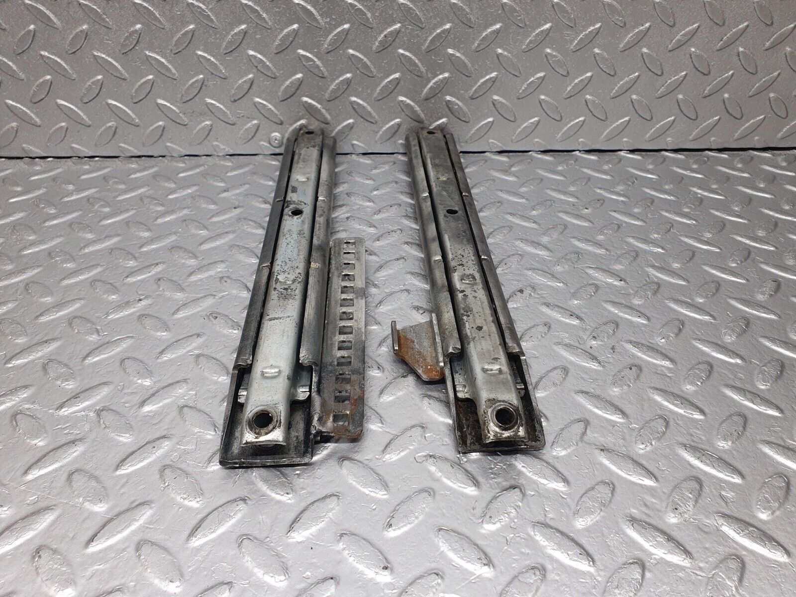 43299 Mercedes-Benz W108 280SE Front Right Seat Rail Pair