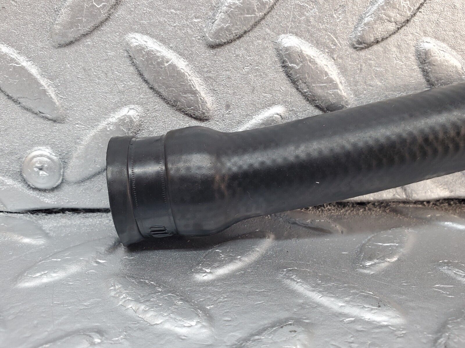 45688 Mercedes-Benz W126 420SE Heater Hose Pipe 1268320394