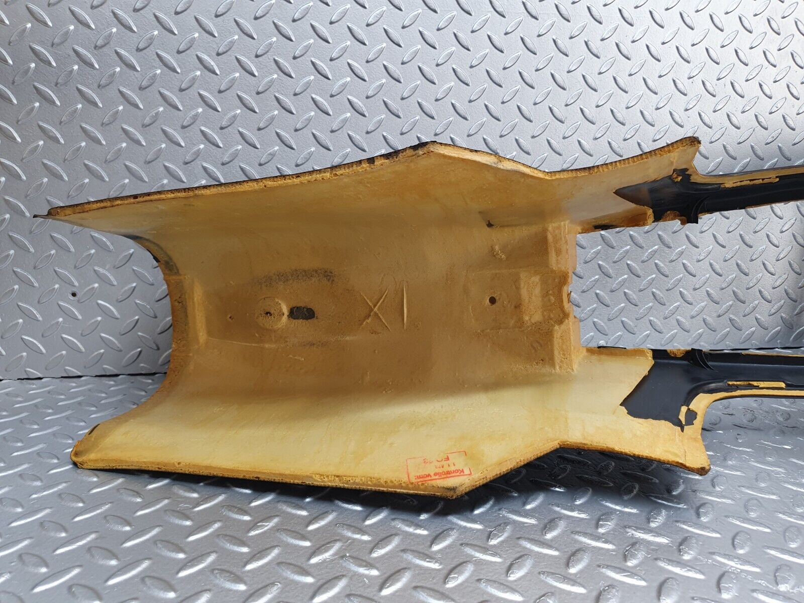 44120 Mercedes-Benz C123 230CE Coupe Centre Console Black