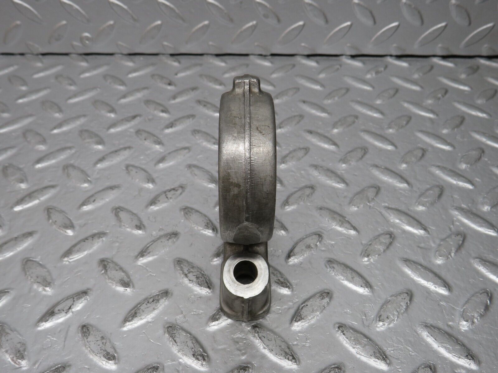 32796 Mercedes-Benz C107 R107 350 V8 Camshaft Tower Bearing 1160512112